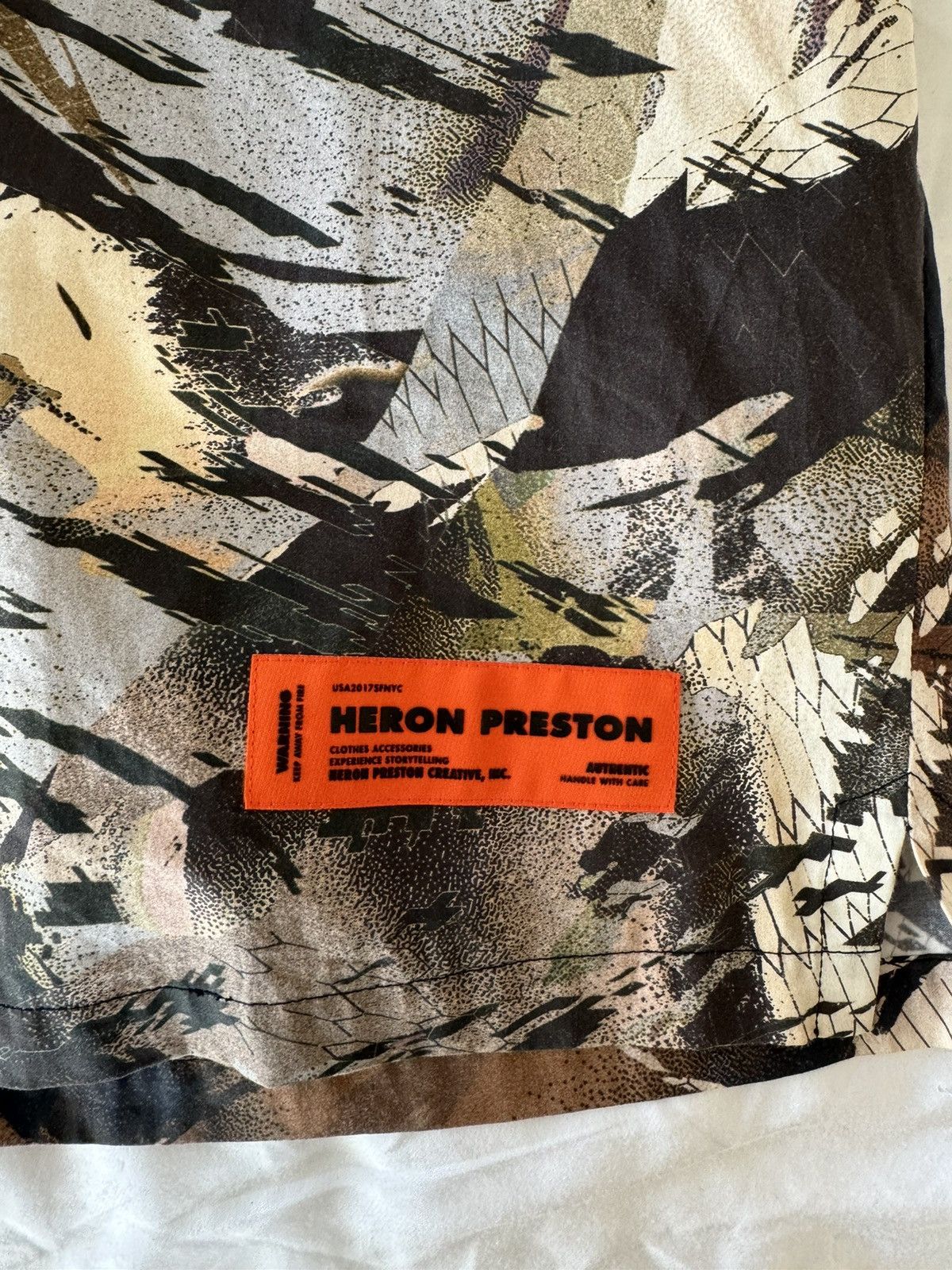 Heron Preston Heron Preston logo patch camouflage printed shirt Size US XL / EU 56 / 4 - 5 Thumbnail