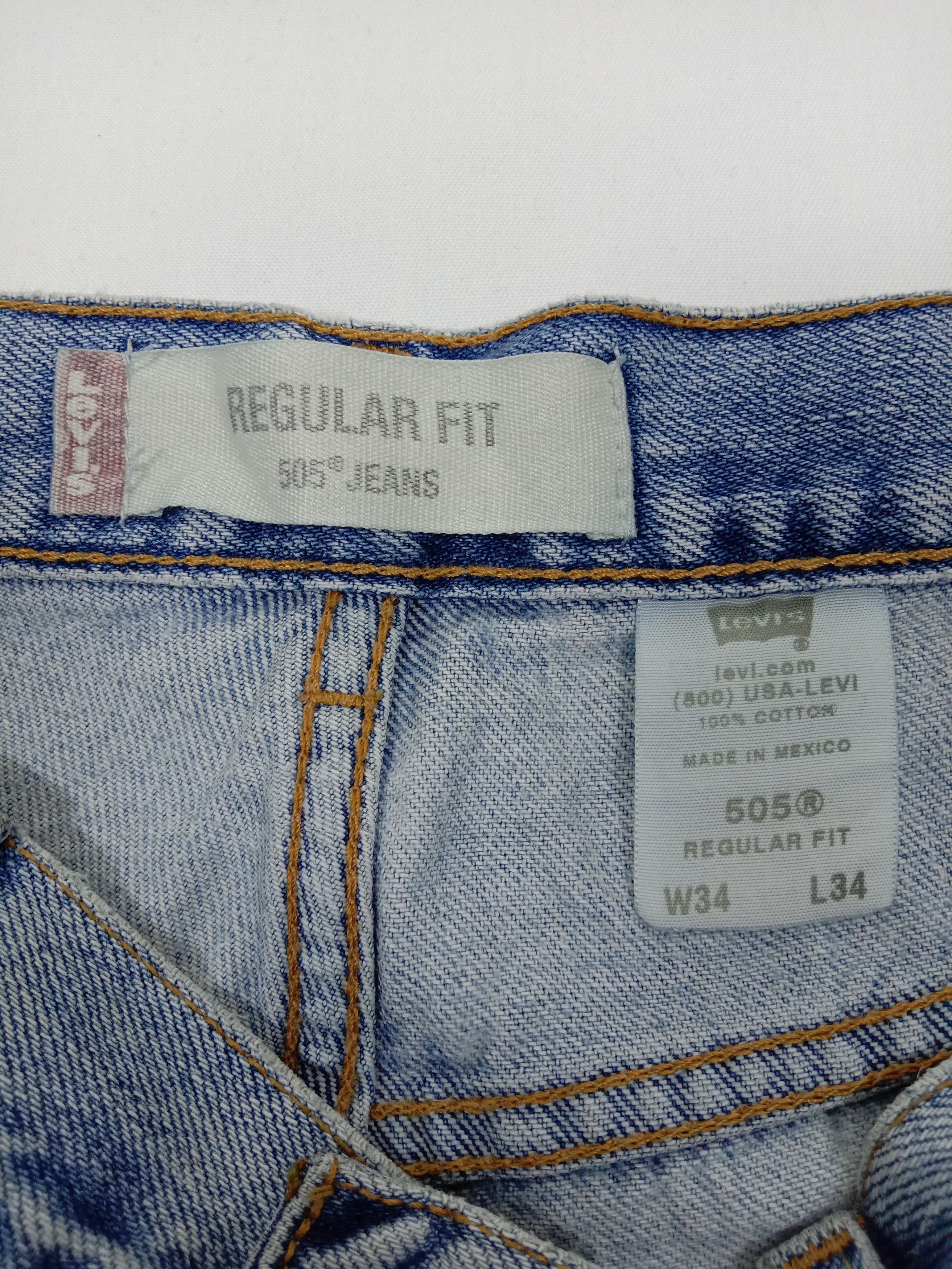 Levi's Vintage Levi's 505 Jeans Light Wash Distressed Denim Size US 33 - 11 Thumbnail
