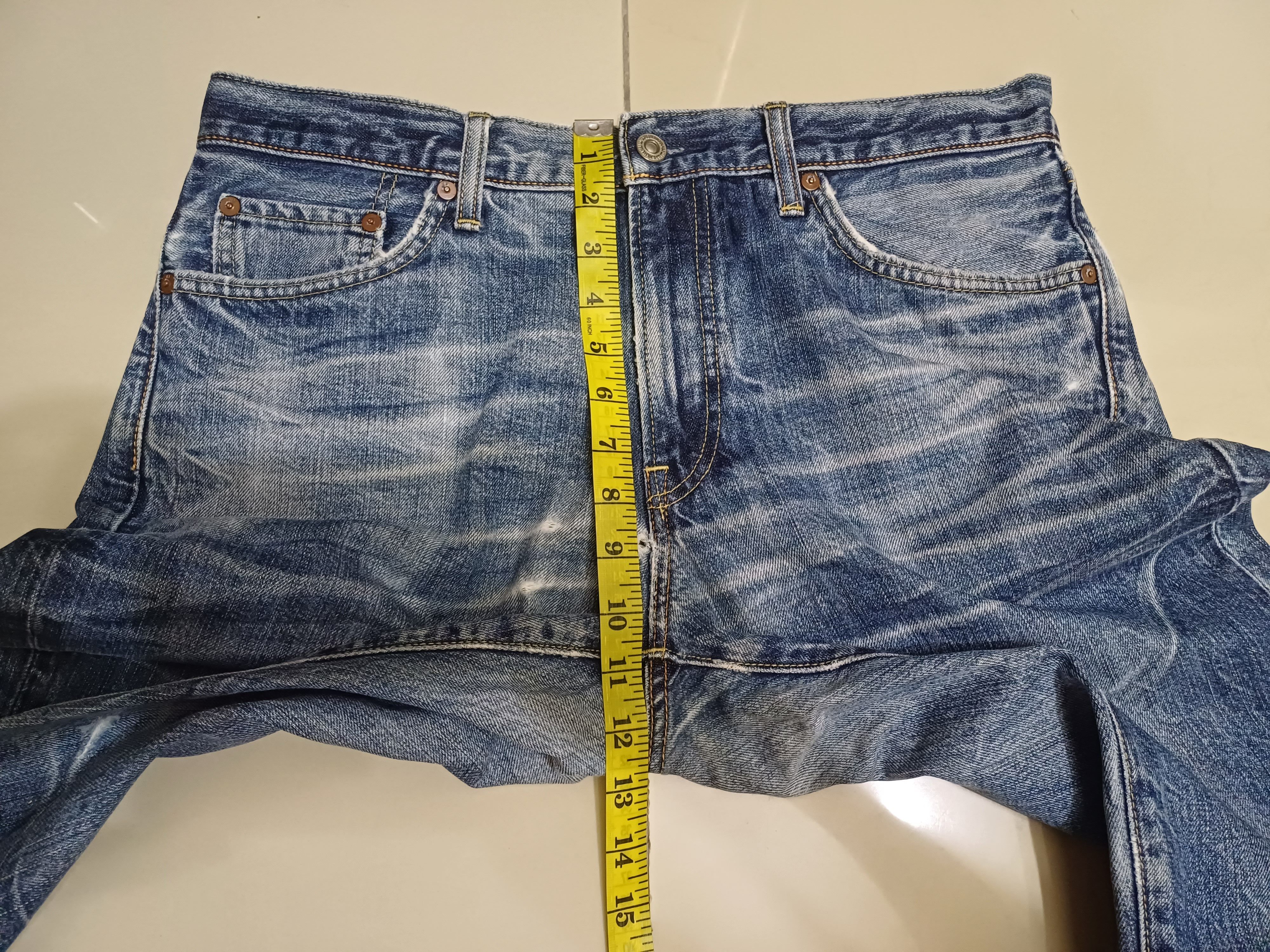 Japanese Brand × Uniqlo S002 Vintage Uniqlo Nice Faded Patina Distressed Jeans Size US 33 - 9 Thumbnail