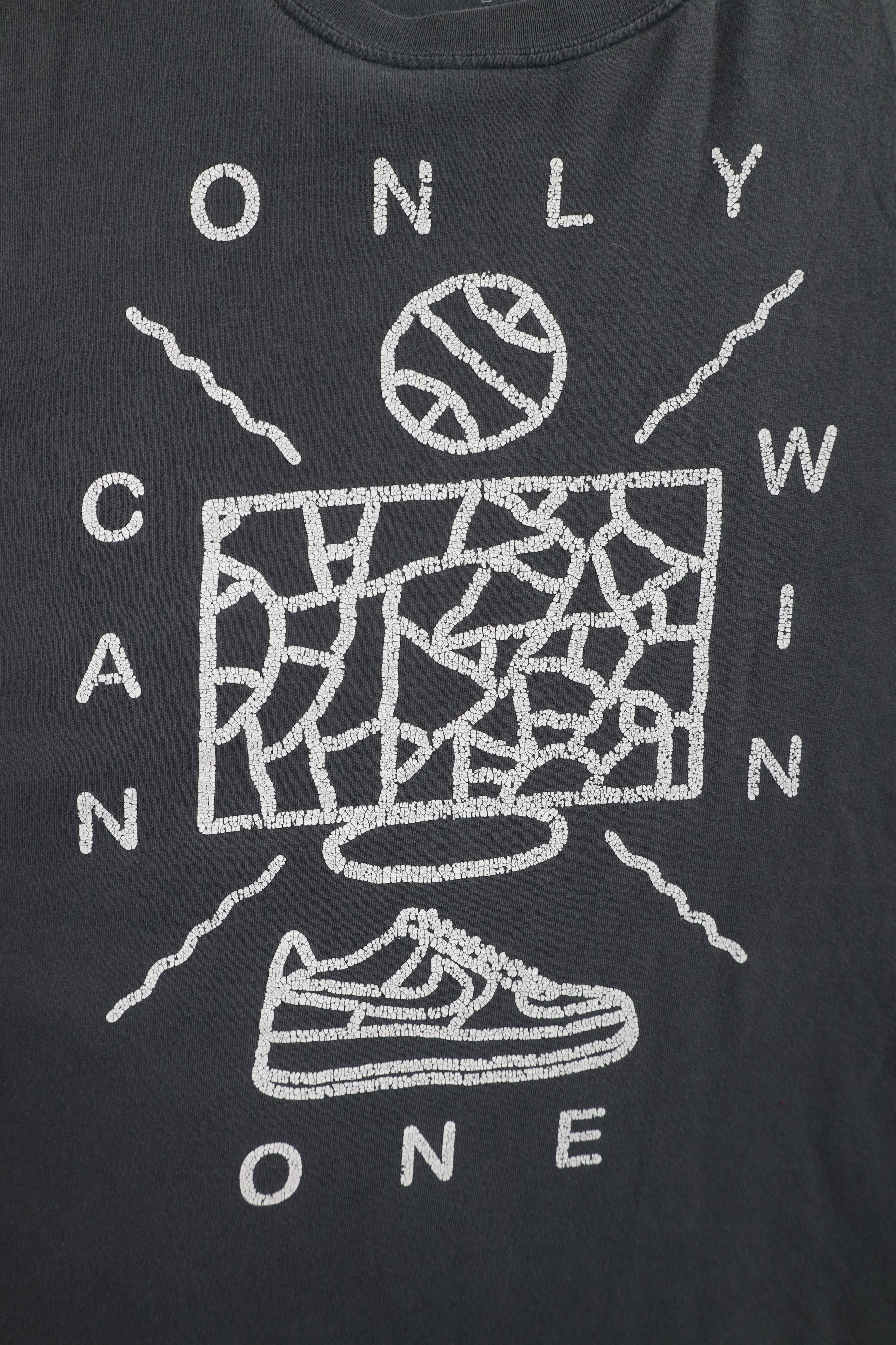 Nike × Vintage Vintage Nike Distressed Air Force One Basketball T-Shirt Size US L / EU 52-54 / 3 - 4 Thumbnail