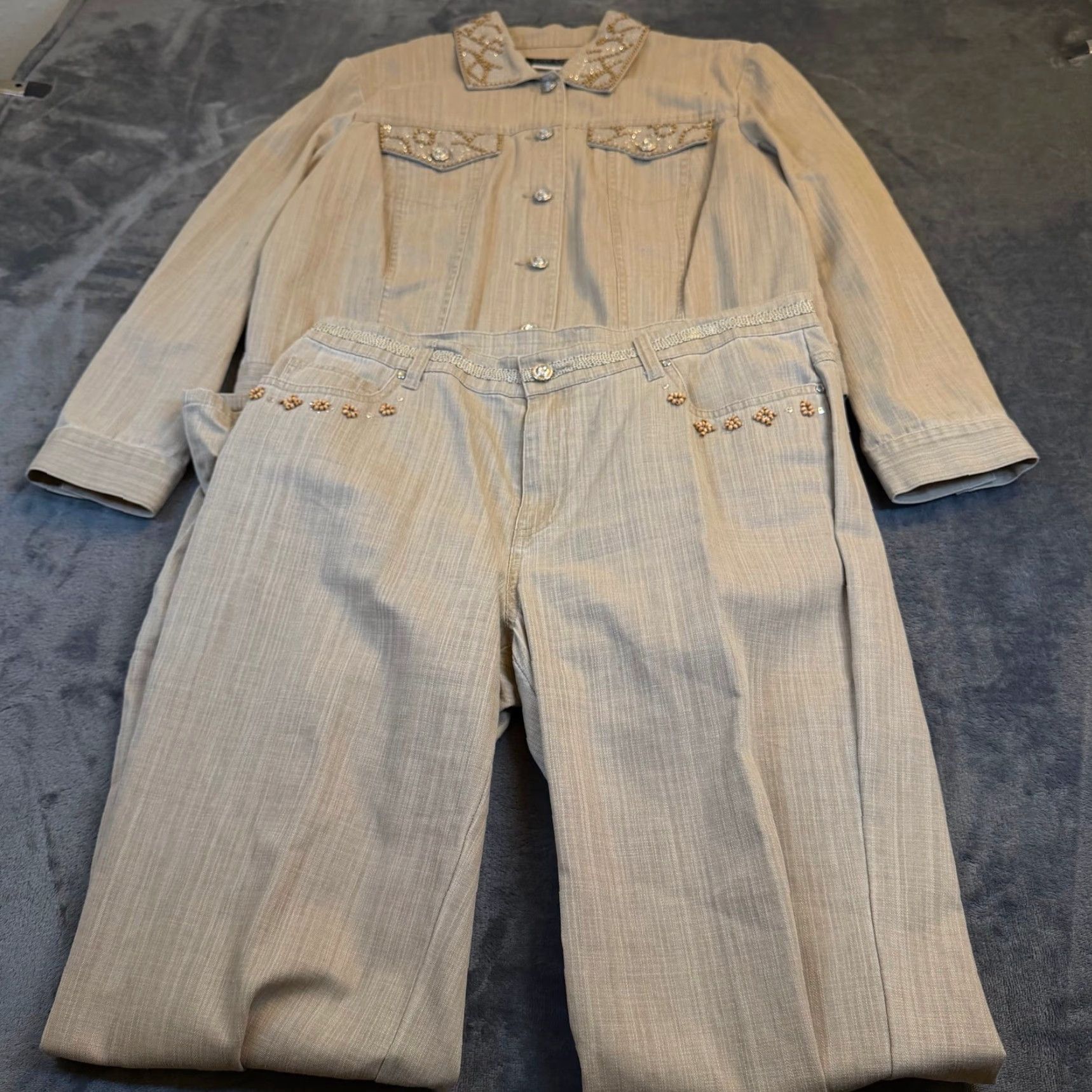 Vintage VINTAGE City Girl Nancy Bolen Tan Beaded Denim Jacket and Pants Set Womens Size Large Size 36" / US 14 / IT 50 - 2 Thumbnail