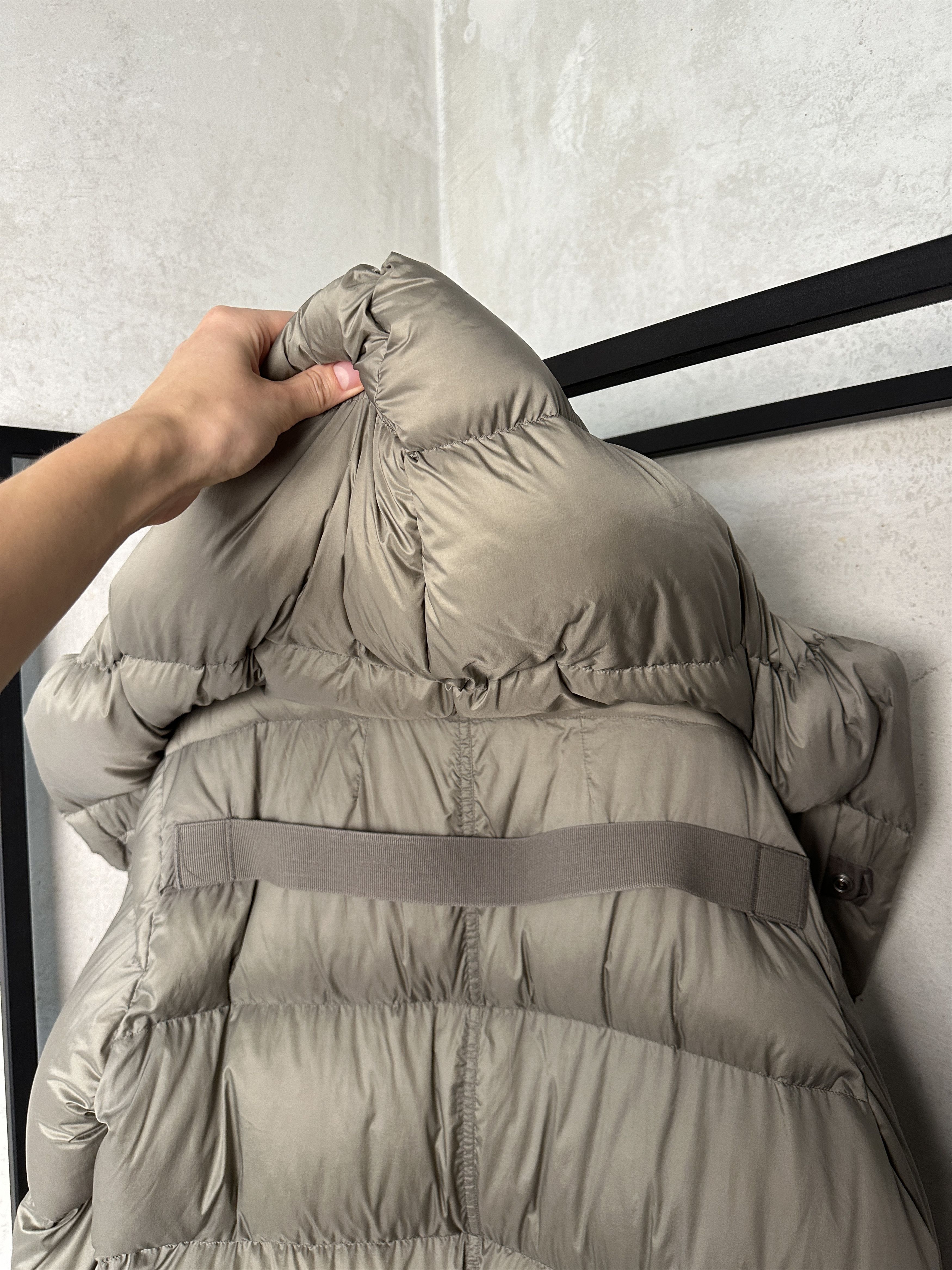 Rick Owens Rick Owens Sisyphus FW18 Long Down Jacket In Dust Size M / US 6-8 / IT 42-44 - 9 Thumbnail