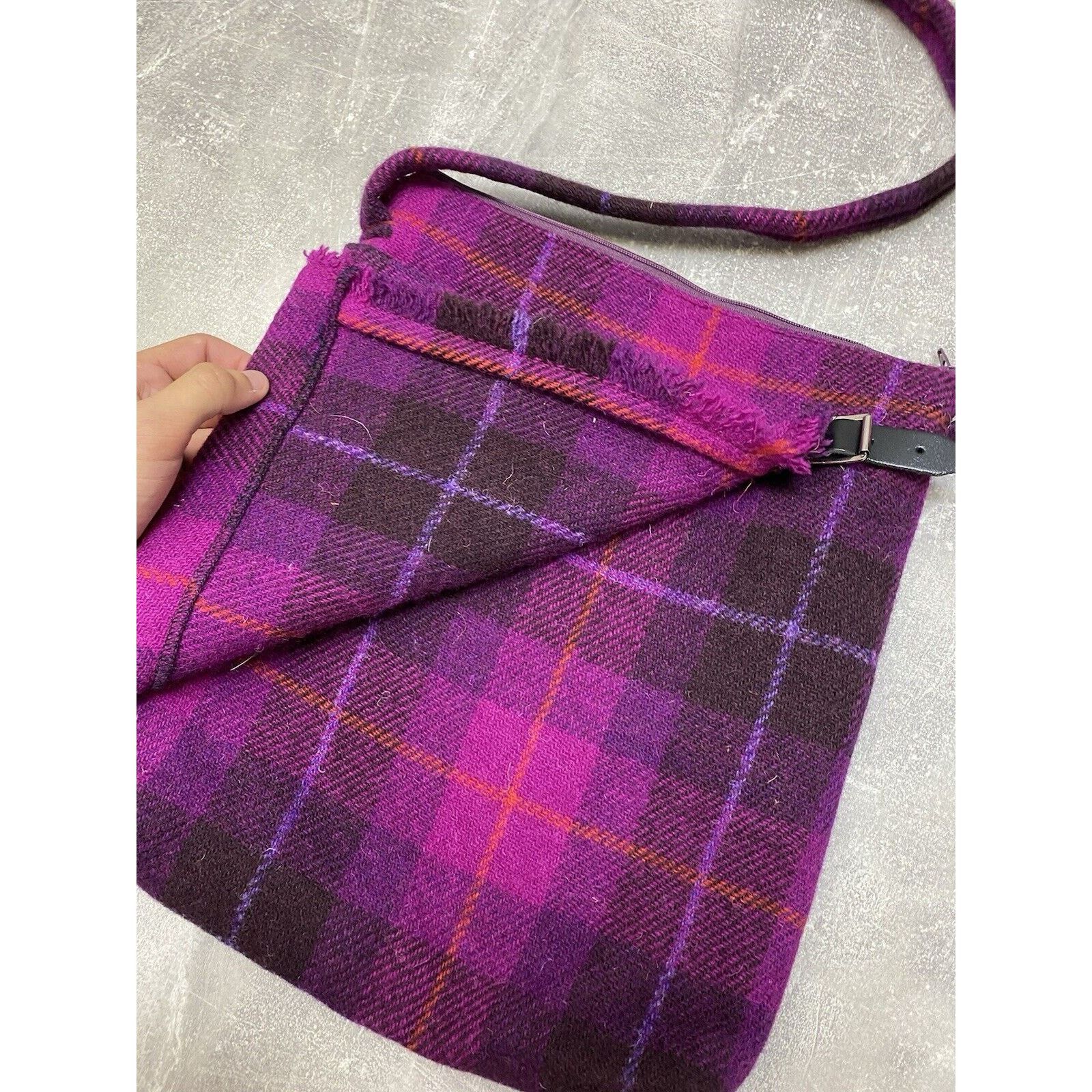 Harris Tweed × Vintage Harris Tweed Avant Garde Wool Vintage Pink Shoulders Bag Size ONE SIZE - 7 Thumbnail
