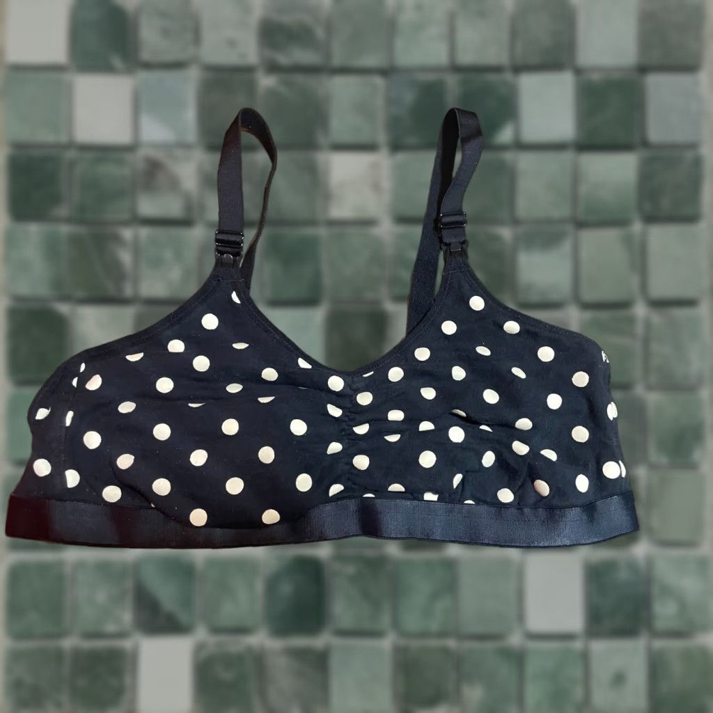 Vintage **Wireless Nursing Bra 36C Beige Polka Dot** User: **Beige Nursing Bra 36C Polka Dot** Size ONE SIZE - 1 Thumbnail