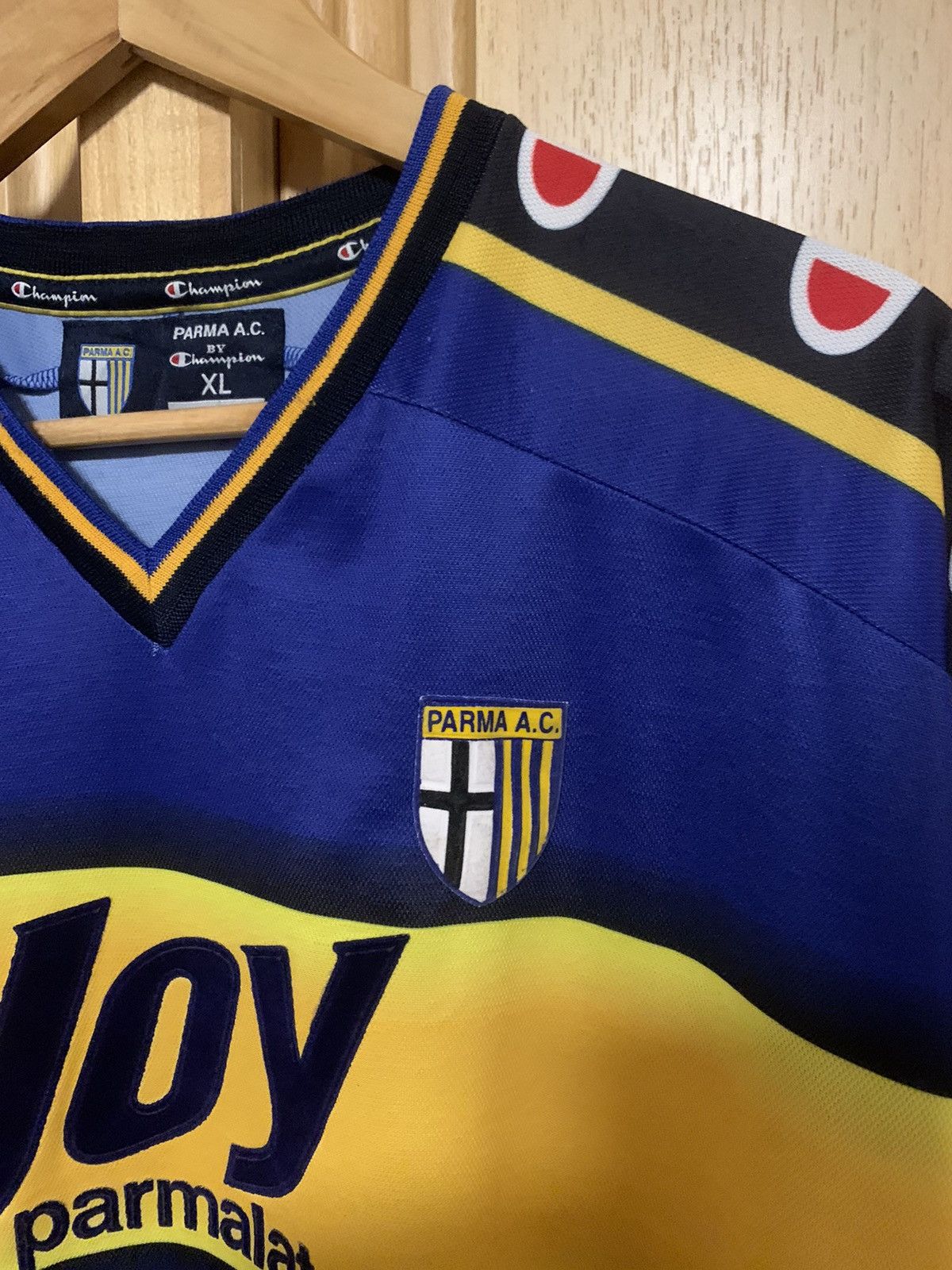Champion × Vintage Vintage ParmaAC 2001/2002 Homekit Nakata Joy Parmalat Size US XL / EU 56 / 4 - 4 Thumbnail