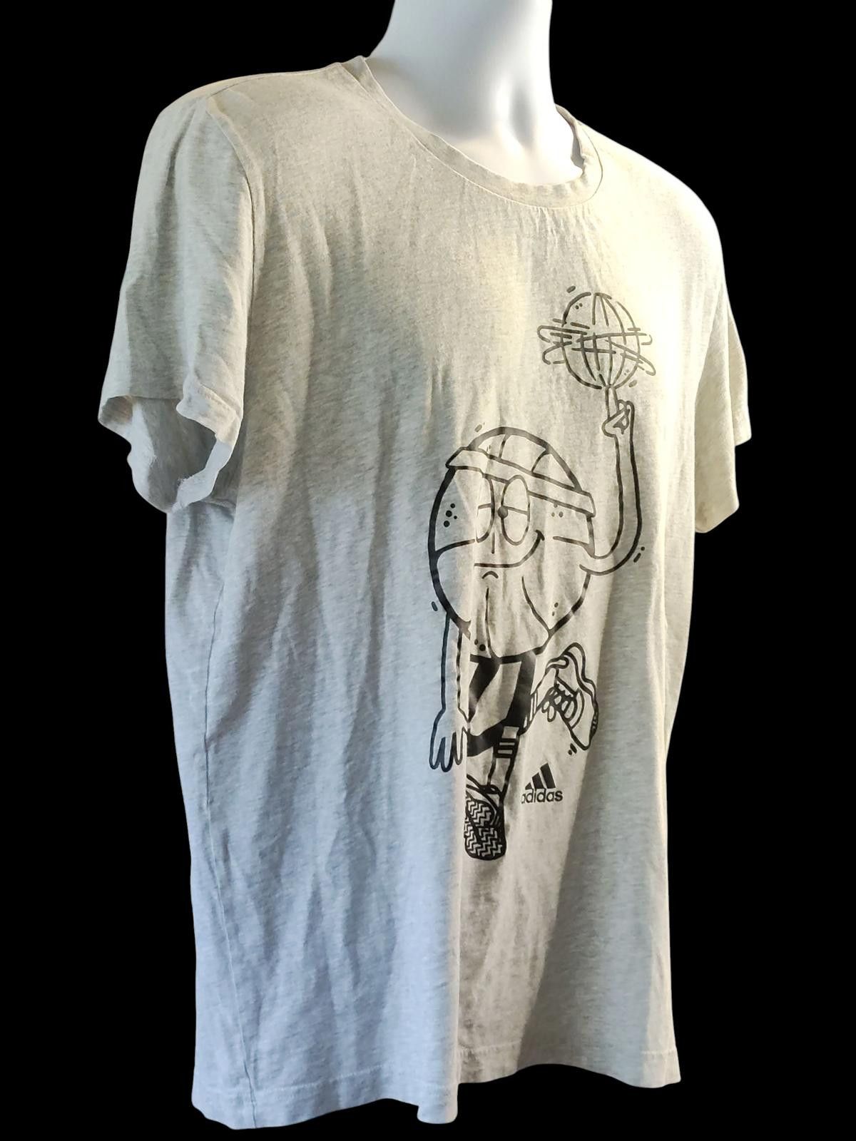 Adidas Adidas Men's Graphic Basketball T-Shirt, Light Gray Size US L / EU 52-54 / 3 - 3 Thumbnail