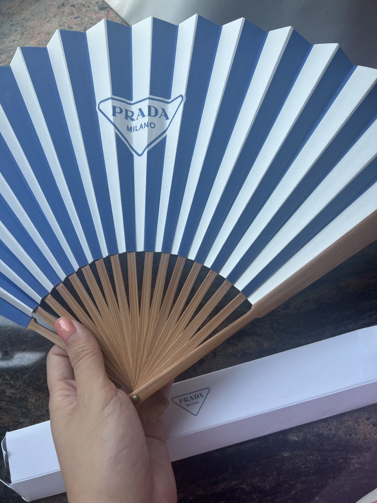 Prada Rare!! Prada VIP event folding fan Size ONE SIZE - 7 Thumbnail