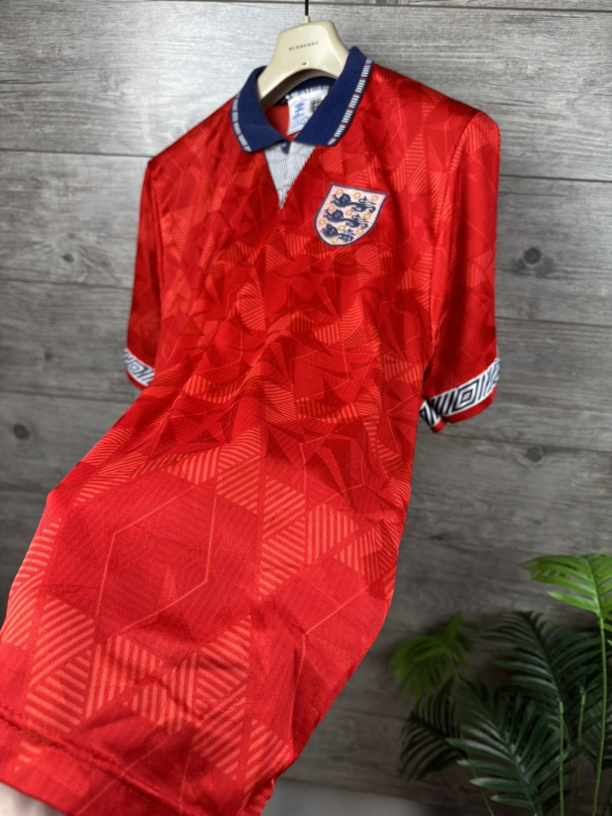 Umbro ARCHIVE RARE ENGLAND 1990-1992 ORIGINAL VTG JERSEY Size L Size US L / EU 52-54 / 3 - 10 Thumbnail