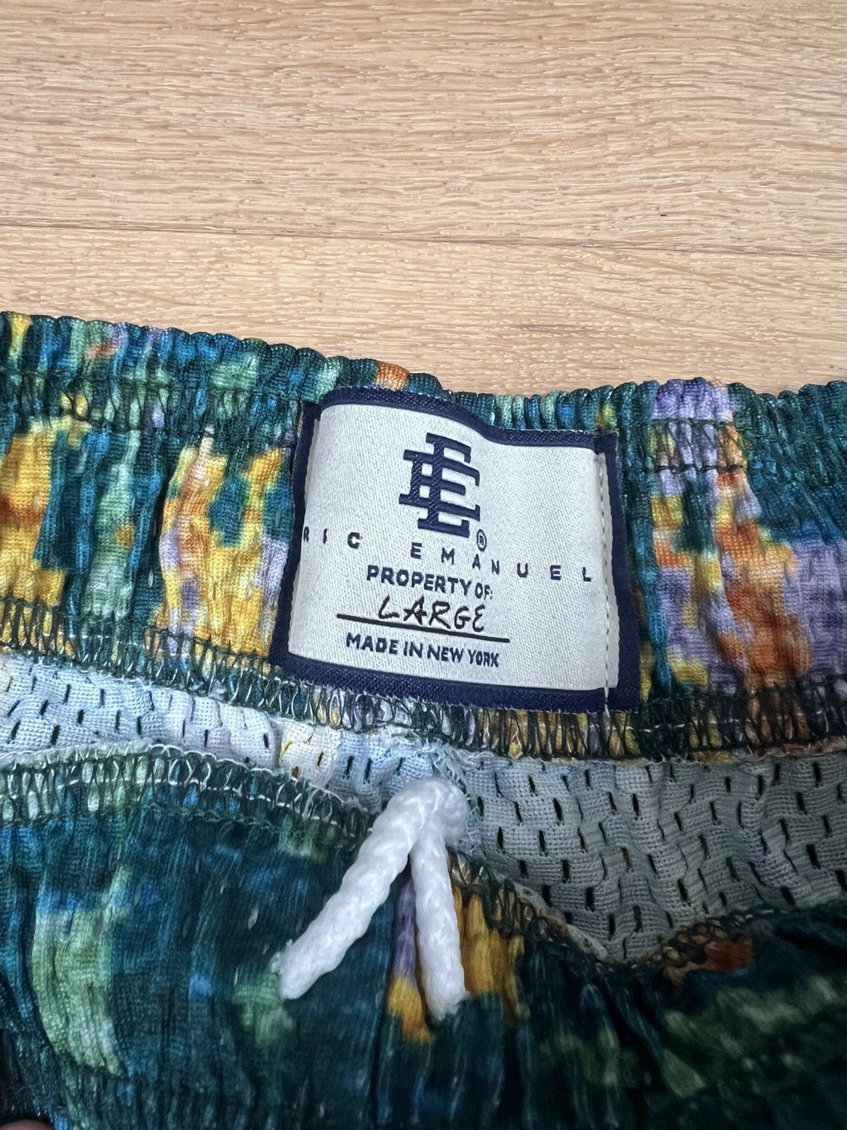 Eric Emanuel RUG BALL SHORTS Size US 34 / EU 50 - 2 Thumbnail