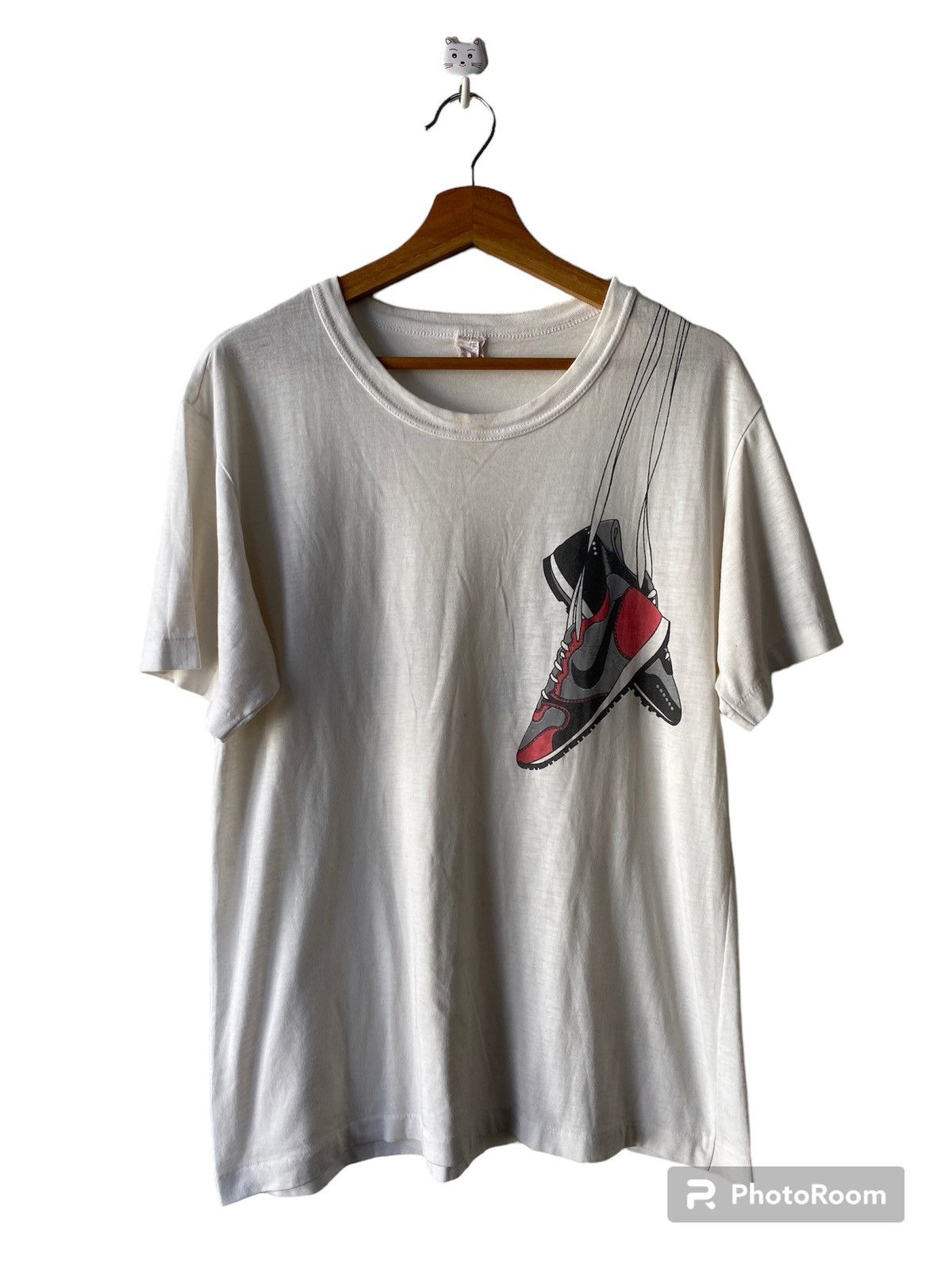 Nike × Vintage 1980s - RARE Nike Vintage Shoe Running T Shirt Size US M / EU 48-50 / 2 - 3 Thumbnail