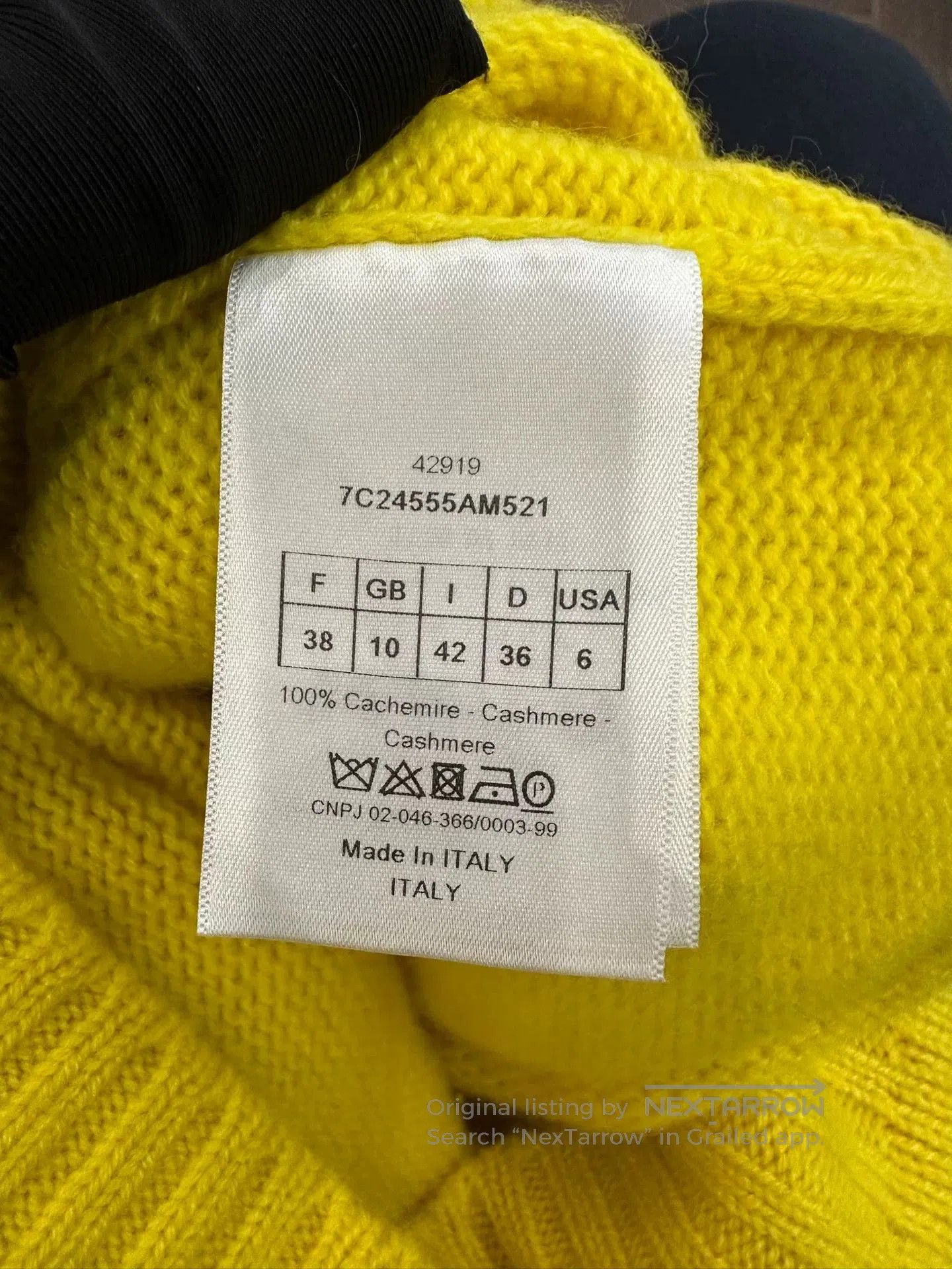 Dior Dior Women's Yellow Wool Sweater. Size S / US 4 / IT 40 - 4 Thumbnail