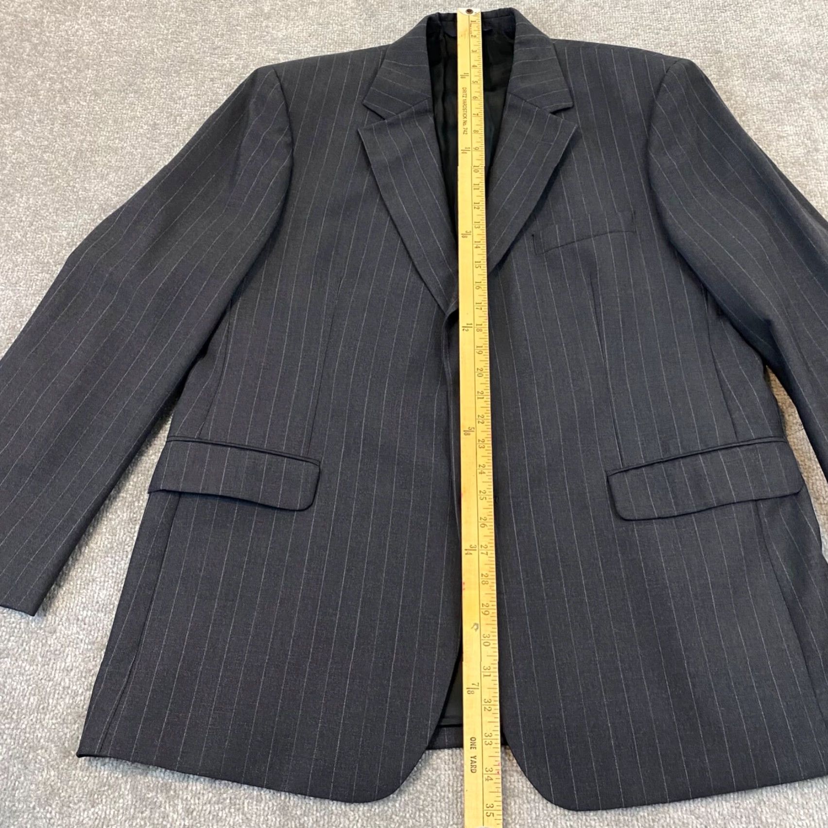Brooks Brothers VINTAGE Brooks Brothers 346 Wool Blazer Men 44R Business Casual Formal Gray Striped 2-Button Size 44R - 5 Thumbnail