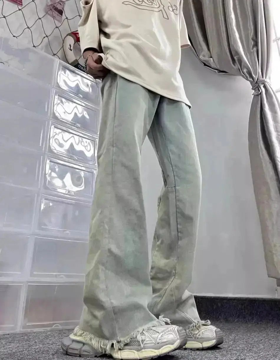 Retro washed micro flared pleated jeans