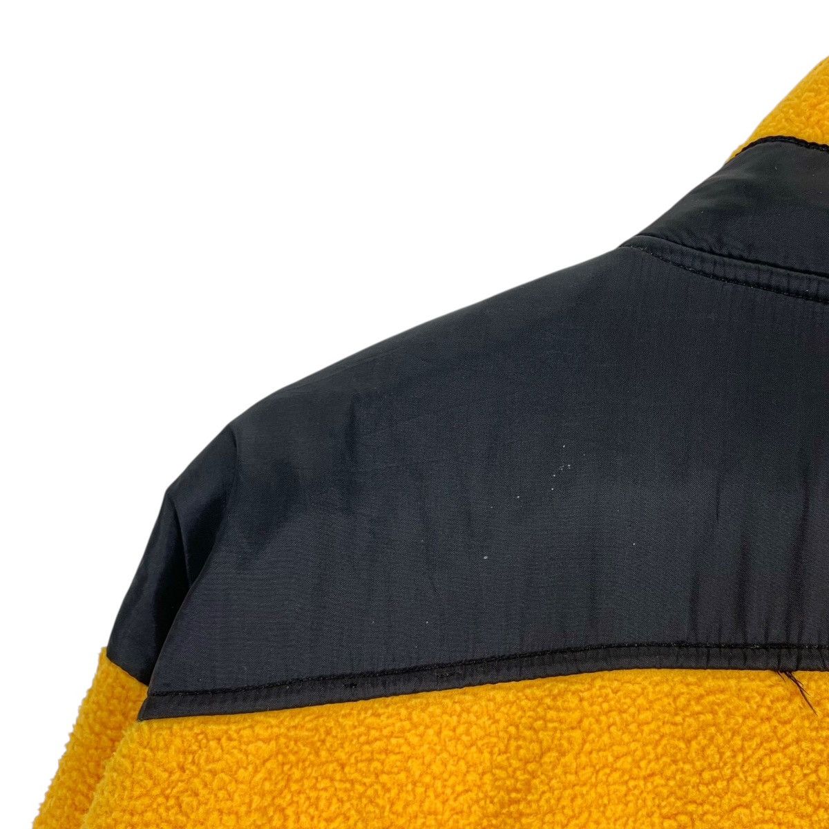 Japanese Brand Vintage Suntory Malt’s Beer Full Zipper Fleece Jacket Size US L / EU 52-54 / 3 - 7 Thumbnail