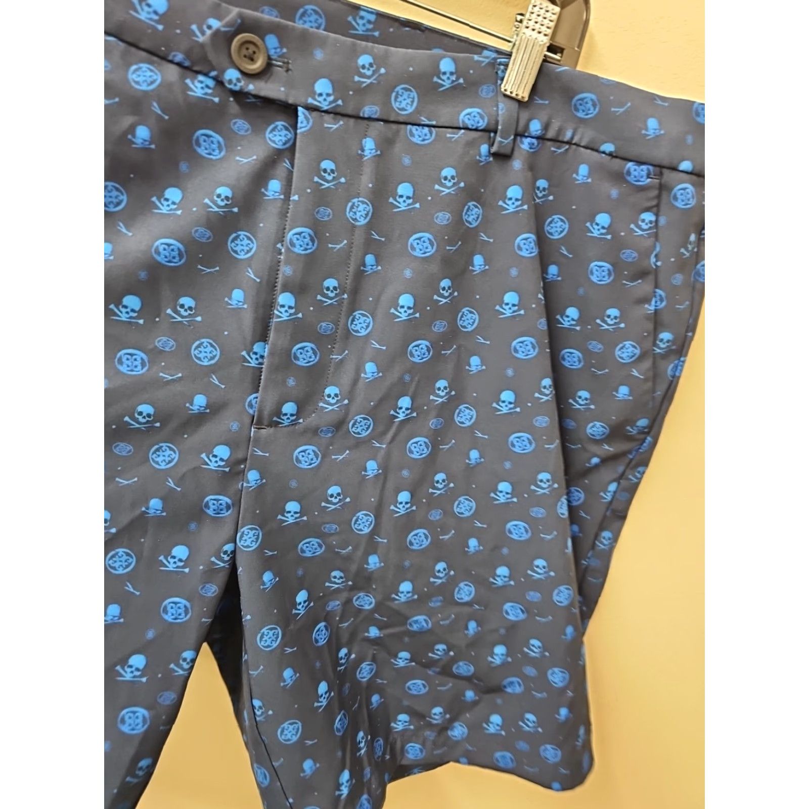 G/FORE G/Fore Shorts Blue Mens Size 40 Skulls Print Golf Size US 40 / EU 56 - 3 Thumbnail