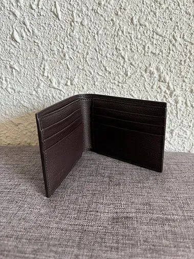 Salvatore Ferragamo o1s1rm0924 Size: OS / Leather Wallet in Black Size ONE SIZE - 5 Thumbnail