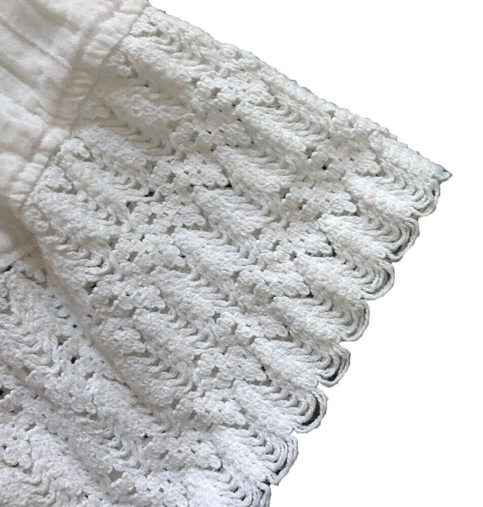 Designer Used White Hand Made Blouse M Size M / US 6-8 / IT 42-44 - 4 Thumbnail