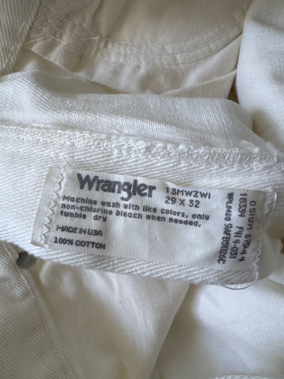 Wrangler Wrangler 13MWZ Pro Rodeo White Jeans NWT 29x32 USA Size US 29 - 4 Thumbnail