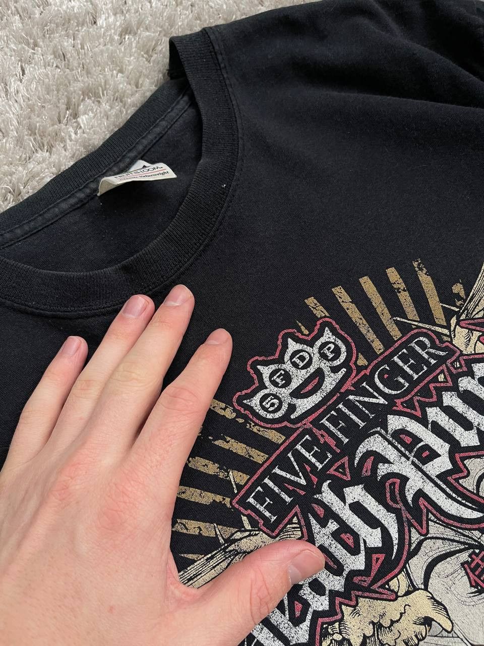 Vintage Five finger death punch t shirt Size US M / EU 48-50 / 2 - 5 Thumbnail