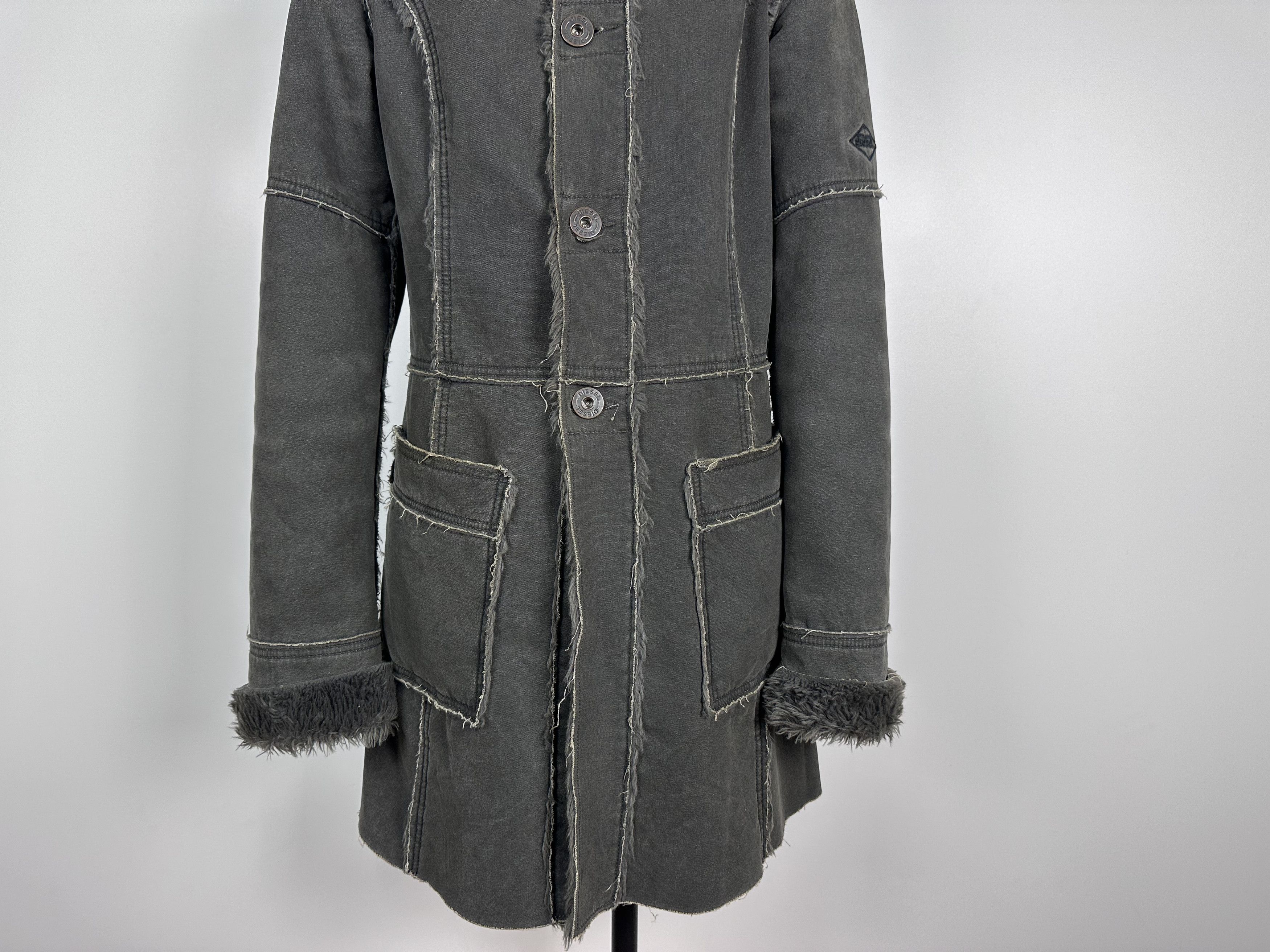 Diesel × Grailed × Vintage Diesel Grey Fur Mod Coat Unique Stitching Comfortable Size M / US 6-8 / IT 42-44 - 4 Thumbnail