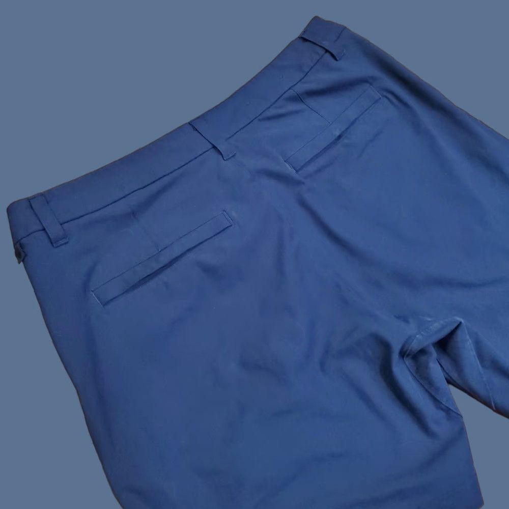 Lululemon Shorts Mens 32 Navy Chino Golf Dress Stretch Performance Quick Dry Pocketed Flat Front