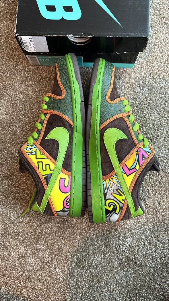 Nike Nike De La Soul SB Dunks Size US 11.5 / EU 44-45 - 1 Thumbnail