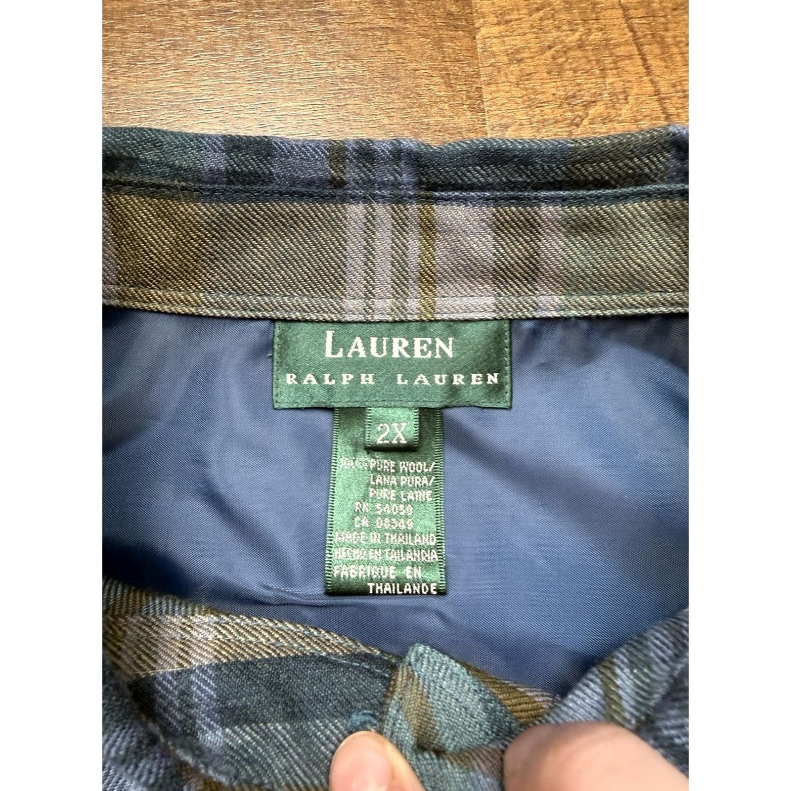 Ralph Lauren VINTAGE Lauren Ralph Lauren Shirt Women's 2X Green Navy Plaid Wool Button Up Size XXL / US 16-18 / IT 52-54 - 4 Thumbnail
