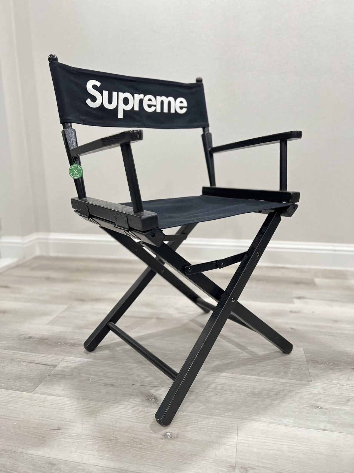 Supreme director outlet chair ss19