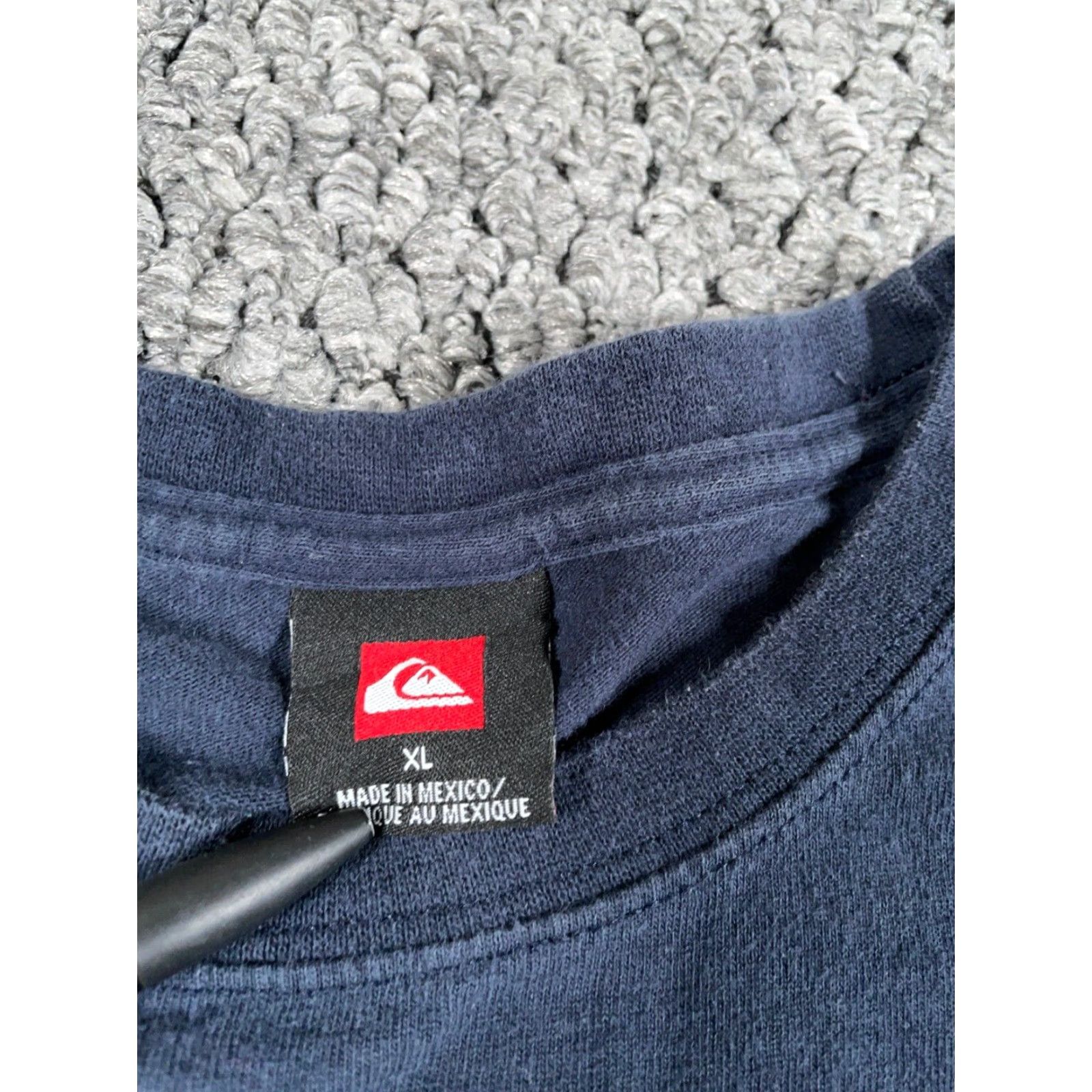 Quiksilver VINTAGE Quiksilver Logo Print T-Shirt Adult XL Dark Blue Skater Surf 2000s Mens Size US XL / EU 56 / 4 - 3 Thumbnail
