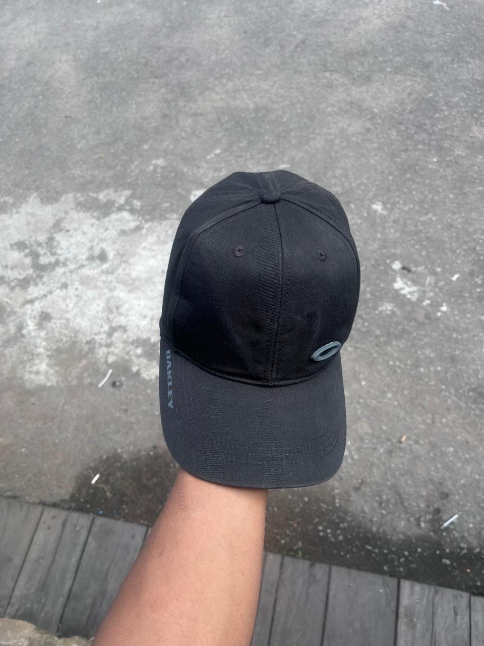 Oakley Hat Oakley Vintage Black Size ONE SIZE - 3 Thumbnail