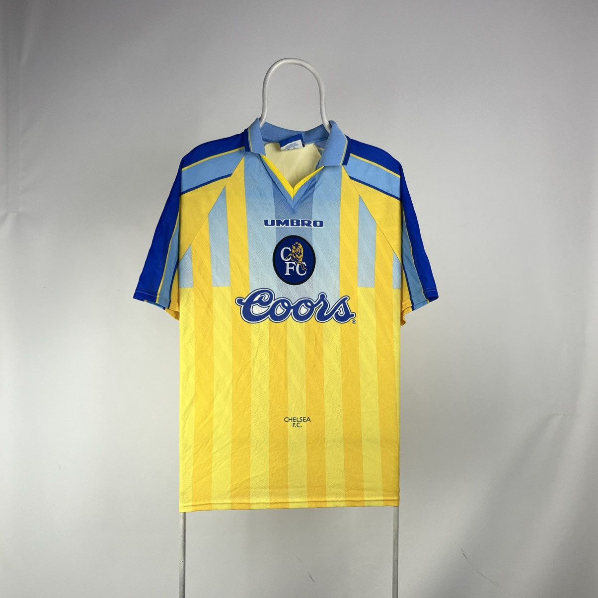 Chelsea Soccer Umbro Vintage CHELSEA 1996/1997 AWAY FOOTBALL SOCCER JERSEY Size US XL / EU 56 / 4 - 1 Thumbnail