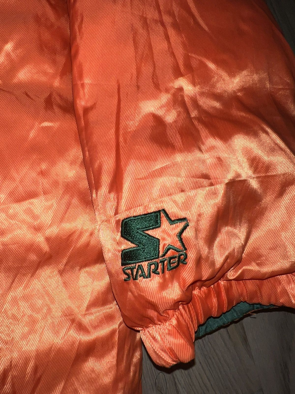 Starter Starter Miami Hurricanes Reversible Jacket Green/Orange Size US L / EU 52-54 / 3 - 8 Thumbnail