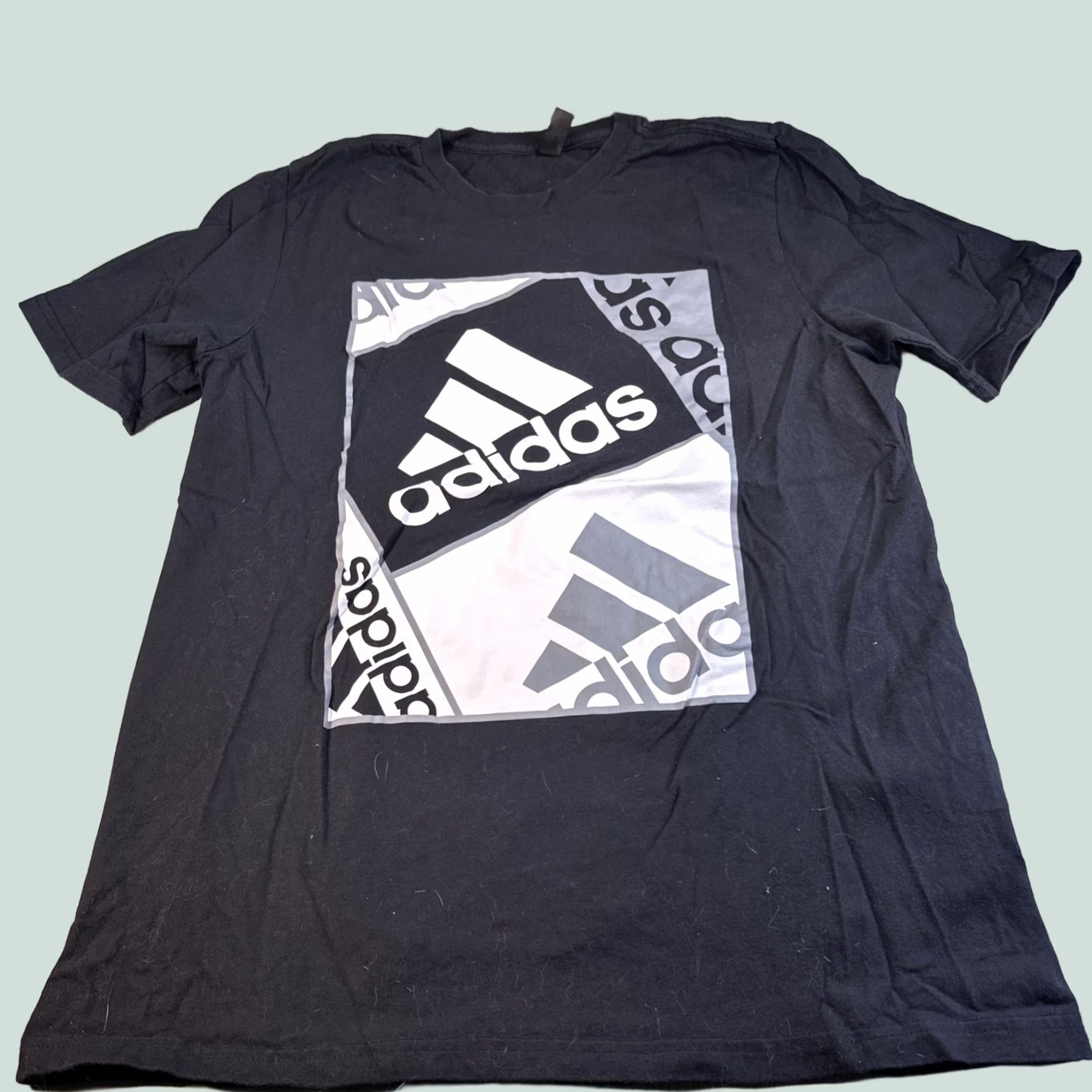 Adidas Adidas T-Shirt Men Black Center Logo M Regular Size Shirt Mens Size US M / EU 48-50 / 2 - 1 Thumbnail