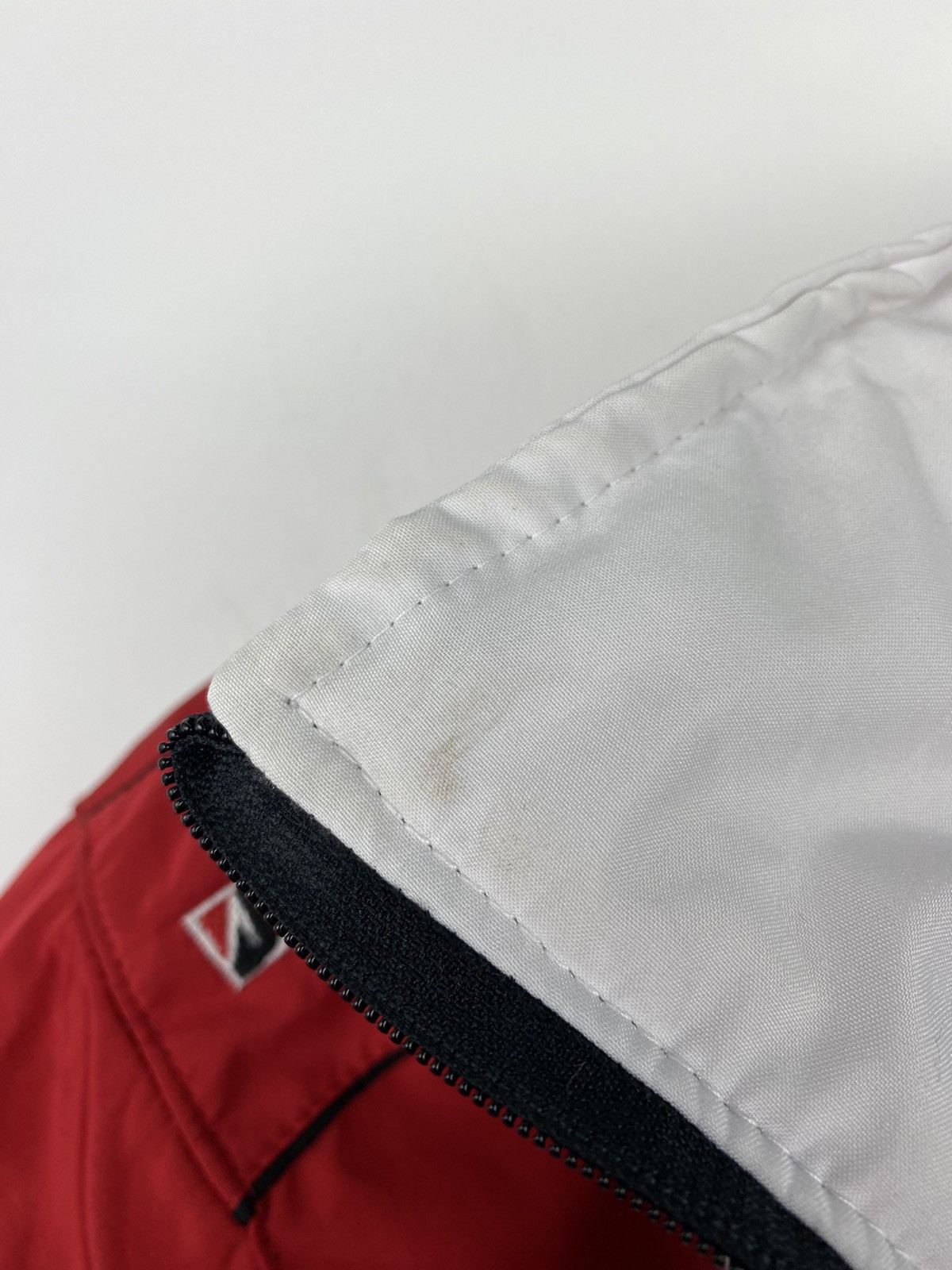Ferrari Vintage Ferrari Racing Kids Jacket Marlboro BMW Size US XXS / EU 40 - 16 Thumbnail