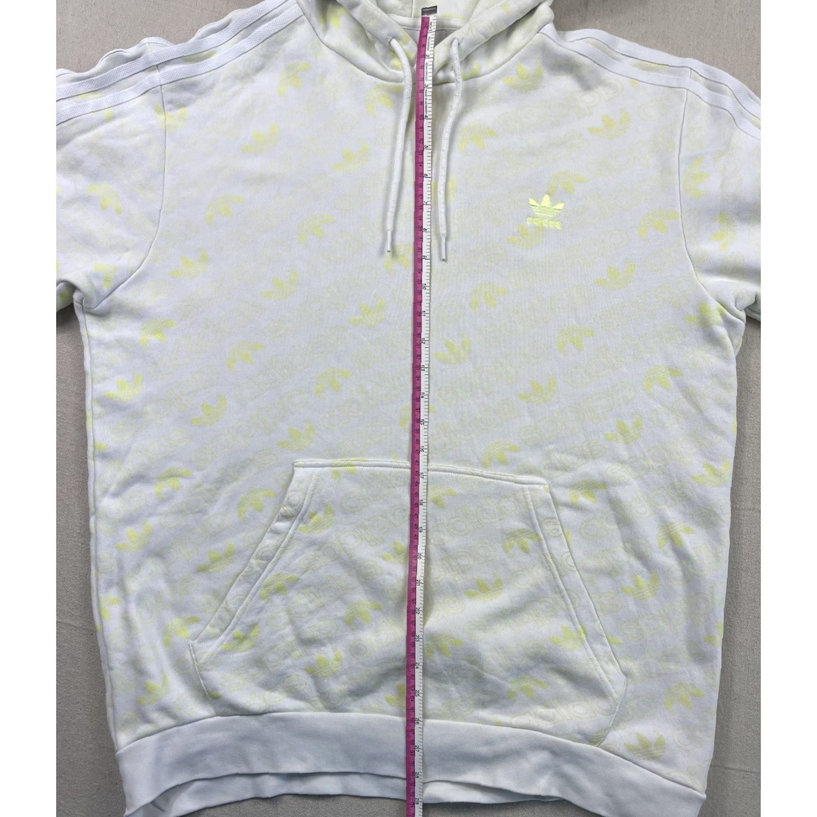 Adidas Adidas White Hoodie XL Mens Sweatshirt Trefoil All Over Logo Track Pullover Hood Size US XL / EU 56 / 4 - 6 Thumbnail