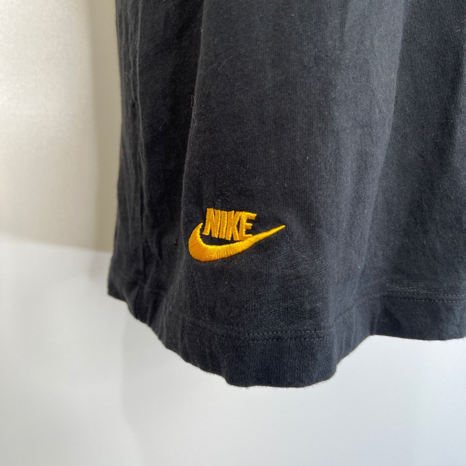 Nike Nike Sportswear NSW Club Essentials T-Shirt Logo Embroidery Size US S / EU 44-46 / 1 - 5 Thumbnail