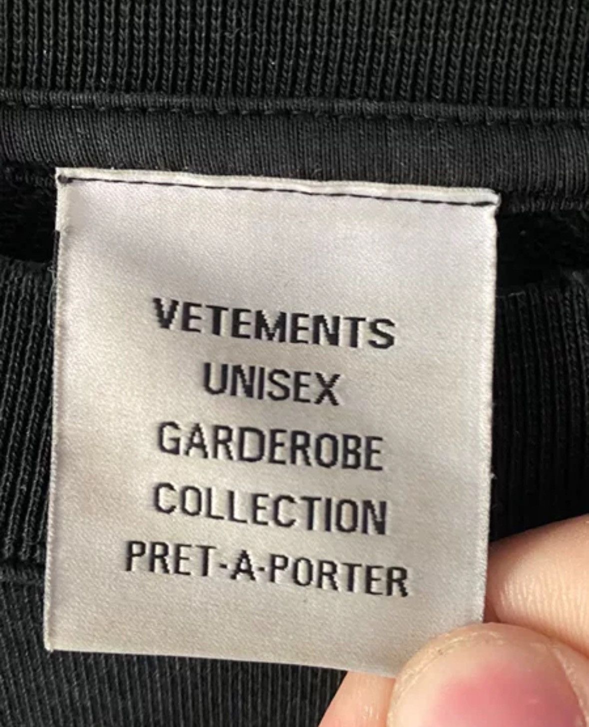 Vetements Vetements 23ss Poking Hoodie 2412-Nextarrow Size US S / EU 44-46 / 1 - 5 Thumbnail