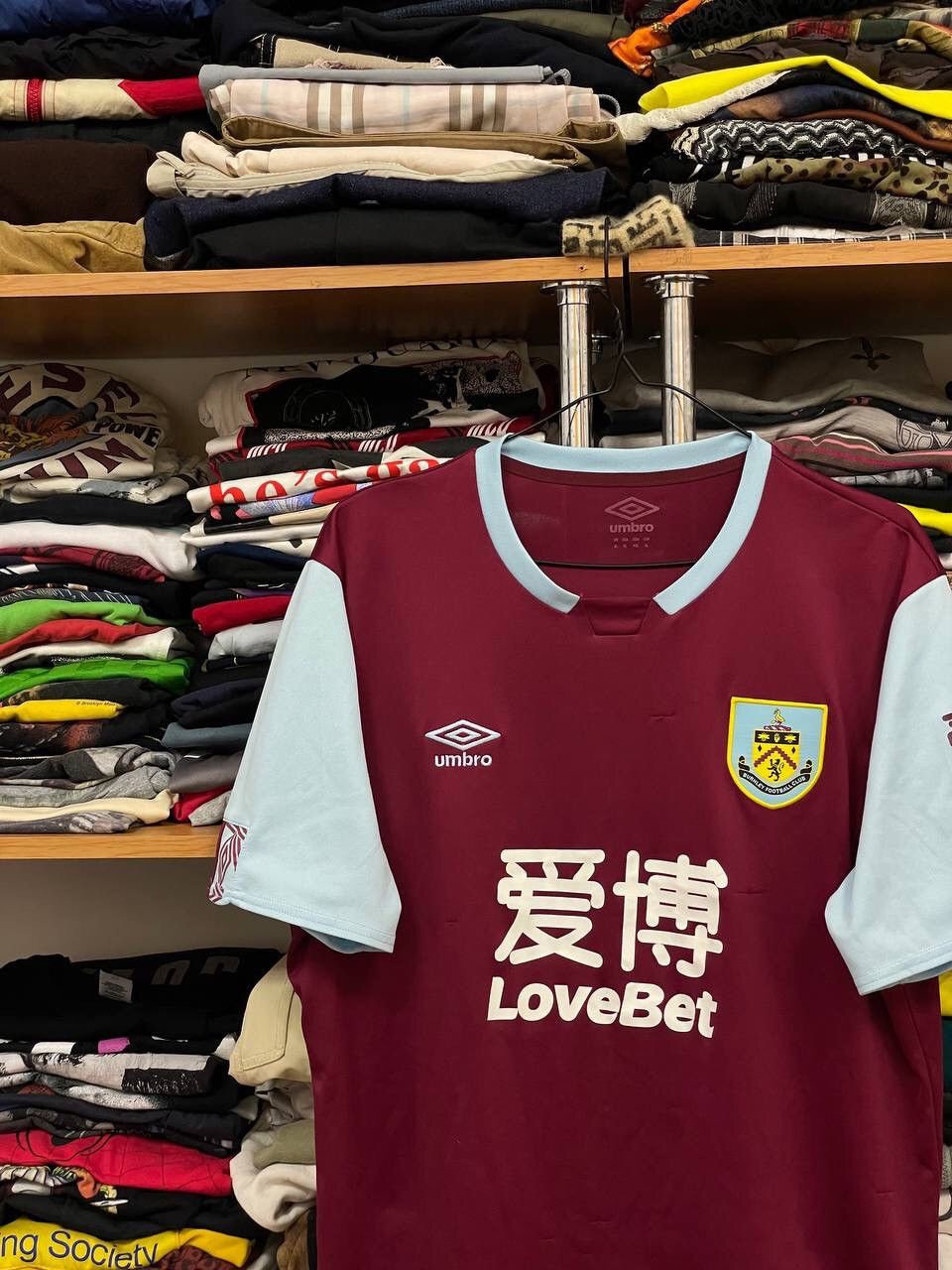 Other Umbro West Ham United Soccer Jersey Size US XL / EU 56 / 4 - 4 Thumbnail