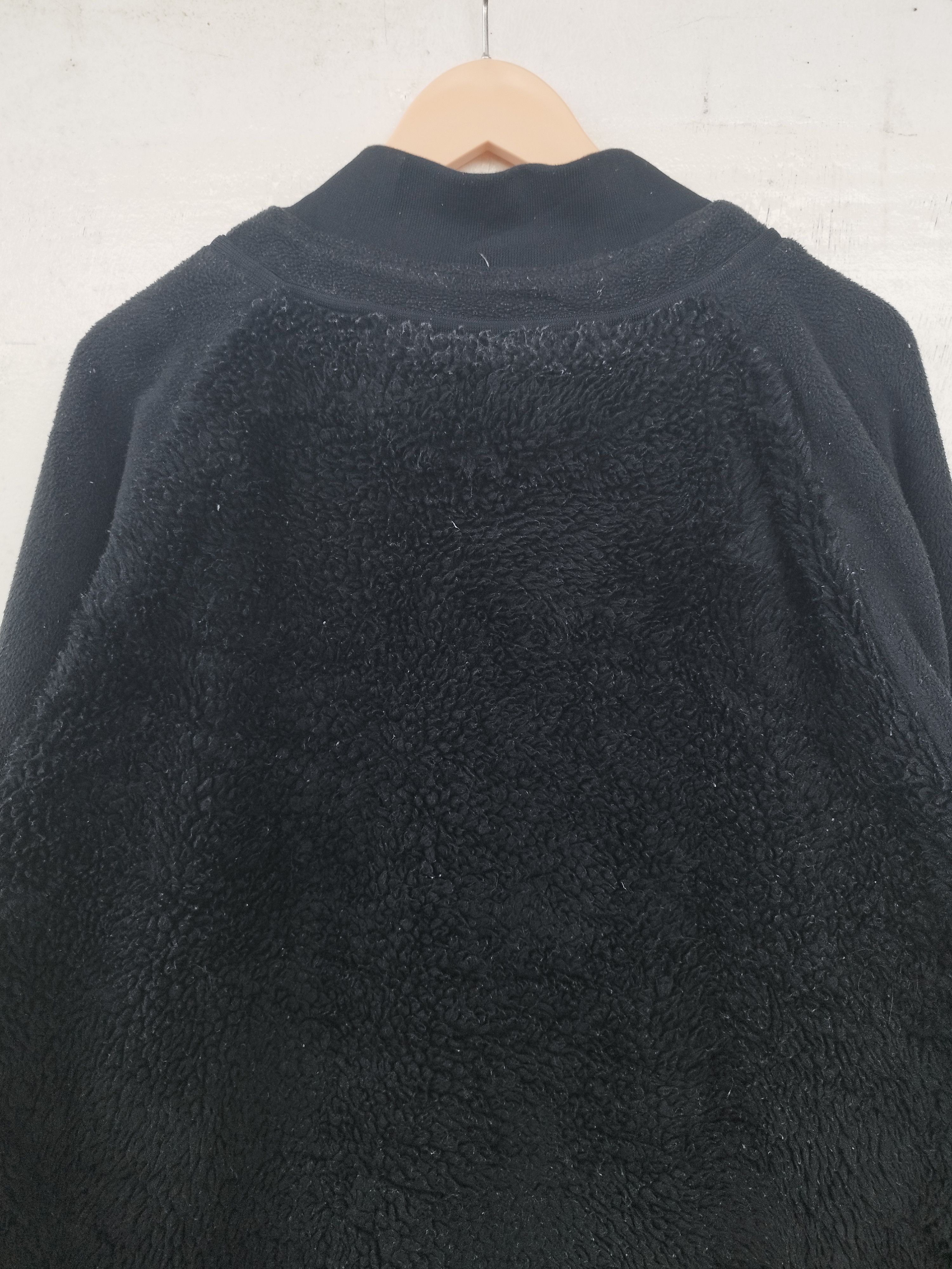 Uniqlo × White Mountaineering 🔥 Uniqlo X White mountaineering fleece jacket sweater Size US L / EU 52-54 / 3 - 4 Thumbnail