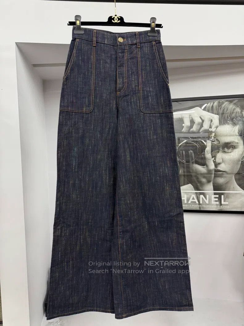 Chanel Chanel Dark blue denim wide-leg trousers Size 42" / US 20 - 1 Thumbnail