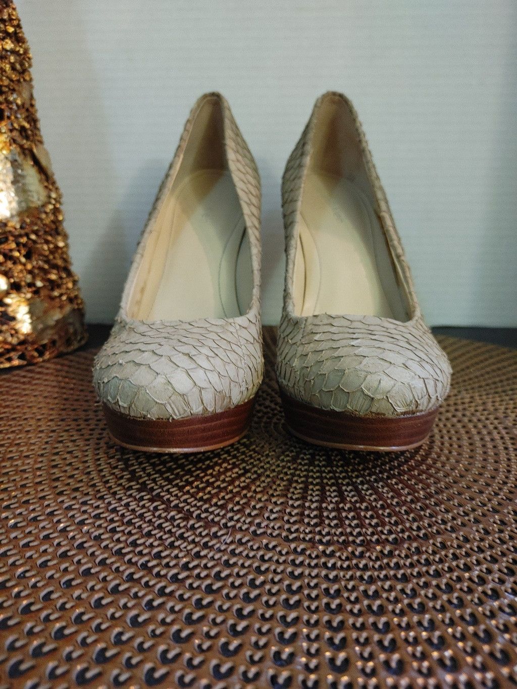 Calvin Klein Calvin Klein Kindle Heels Size 7.5M Size US 7.5 / IT 37.5 - 6 Thumbnail