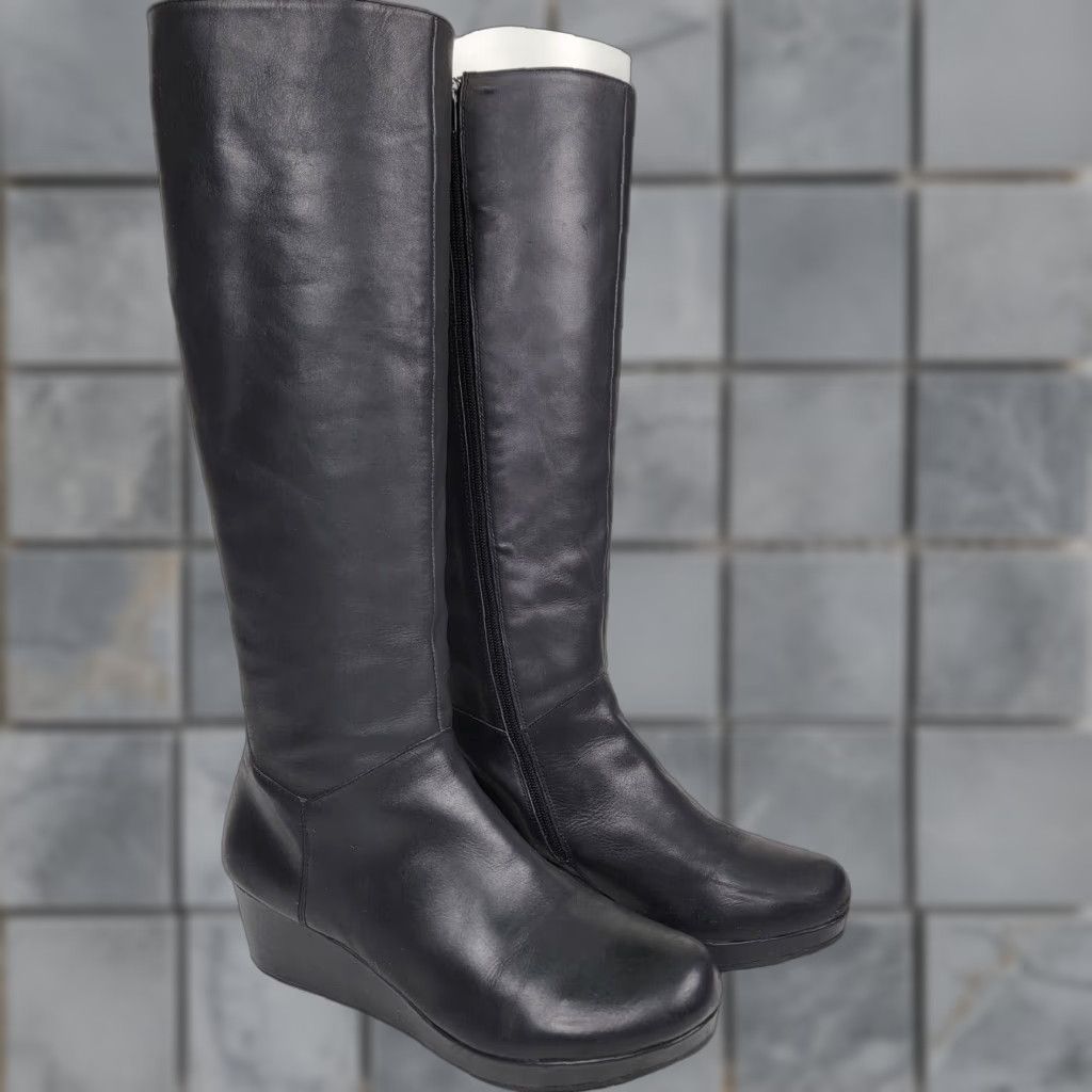 Vintage VINTAGE Yiga Knee High Black Leather Womens Size 10 Wedge Boots by Chocolat Blu Blade Boots Size US 10 / IT 40 - 1 Thumbnail