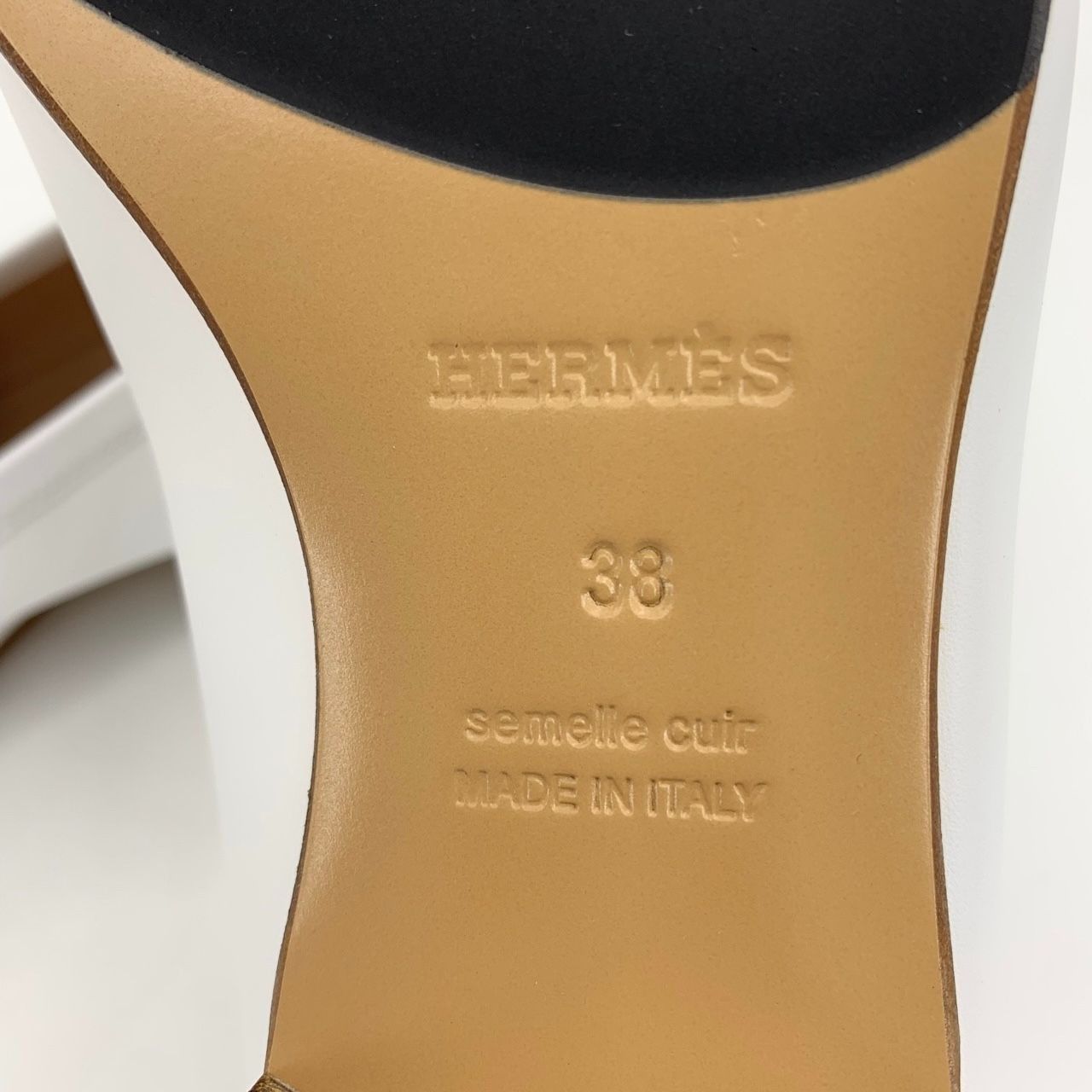 Hermes Hermès Womens Mocassins Royal Leather Flats Size 38 White & Size US 8 / IT 38 - 5 Thumbnail