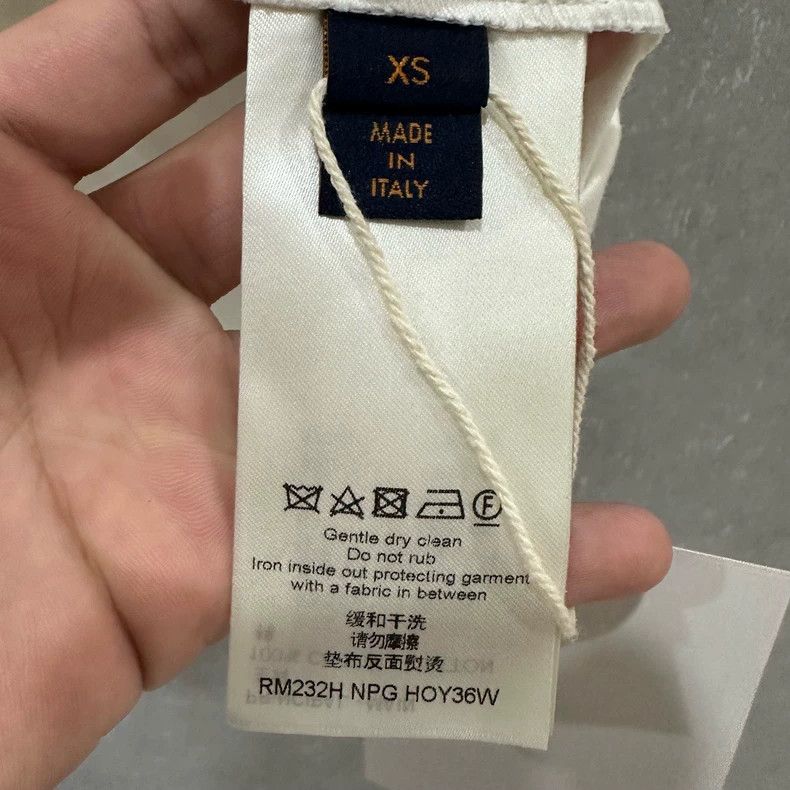 Louis Vuitton Louis Vuitton short sleeves Size US XS / EU 42 / 0 - 5 Thumbnail
