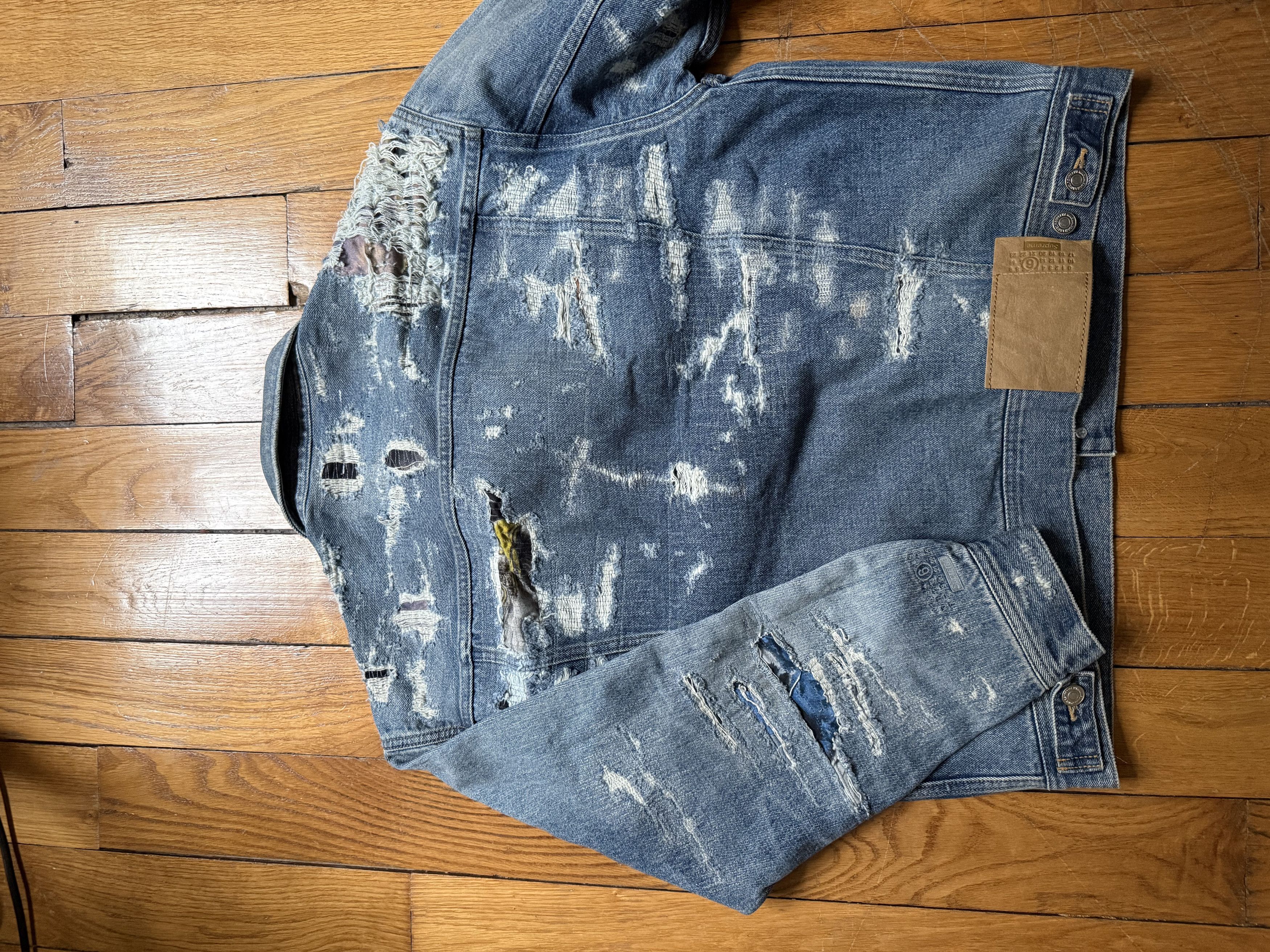Maison Margiela × Supreme margiela mm6 x supreme Size US S / EU 44-46 / 1 - 3 Thumbnail