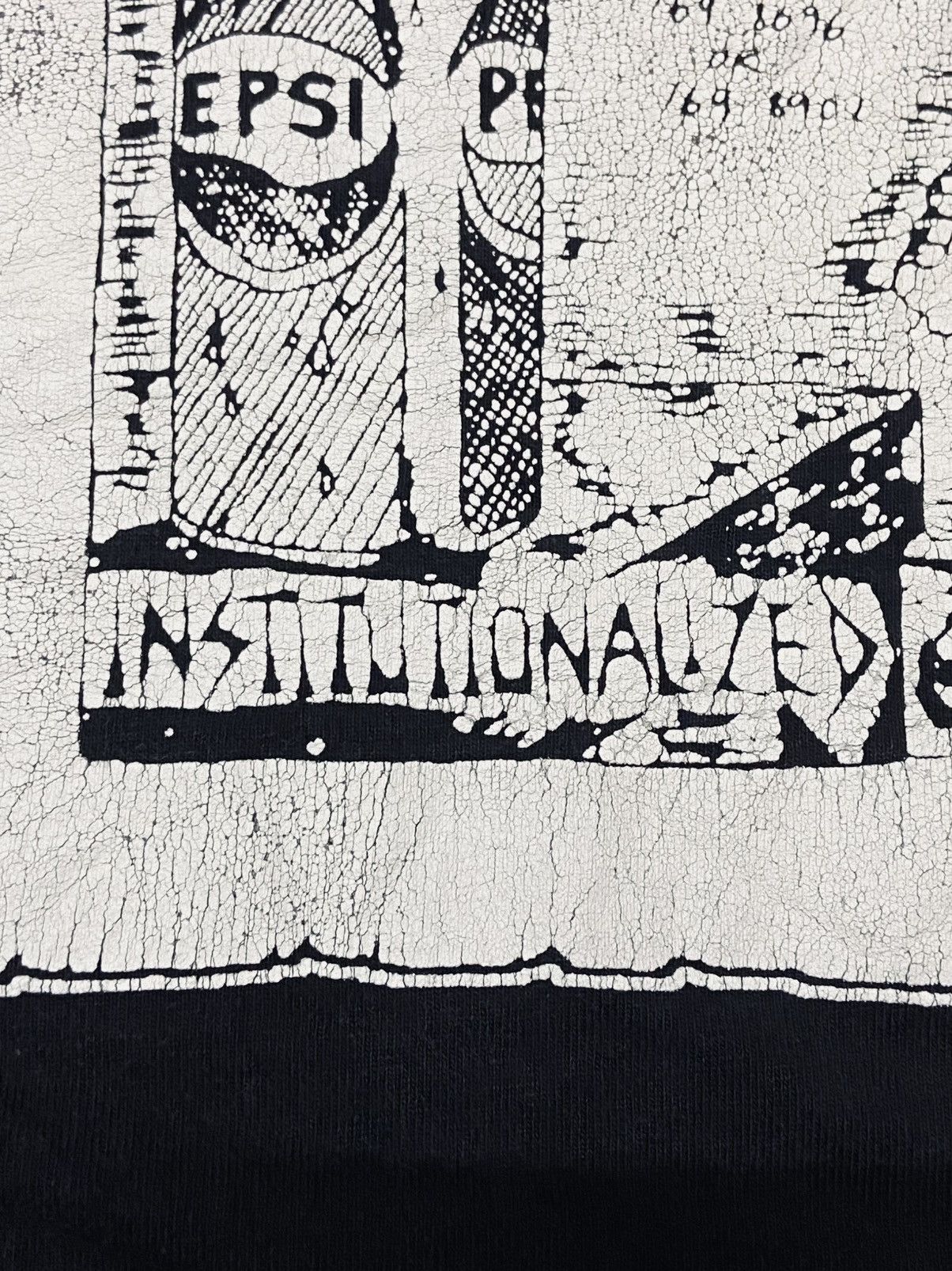 Band Tees Suicidal Tendencies "Institutionalized," Tee Size US M / EU 48-50 / 2 - 17 Thumbnail