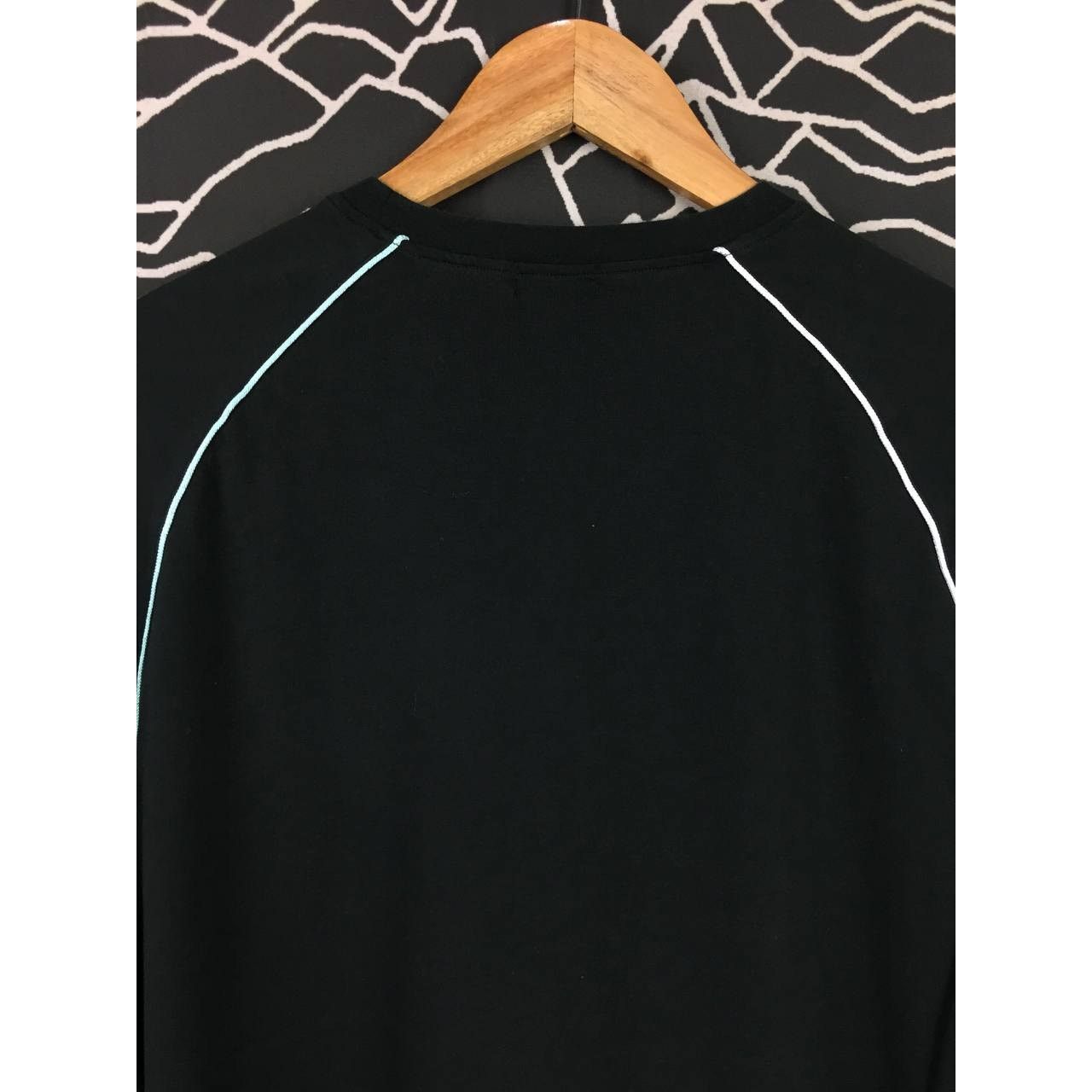 Le Coq Sportif × Vintage Vtg Le Coq Sportif Small Logo Longsleeve Tee Size US L / EU 52-54 / 3 - 8 Thumbnail