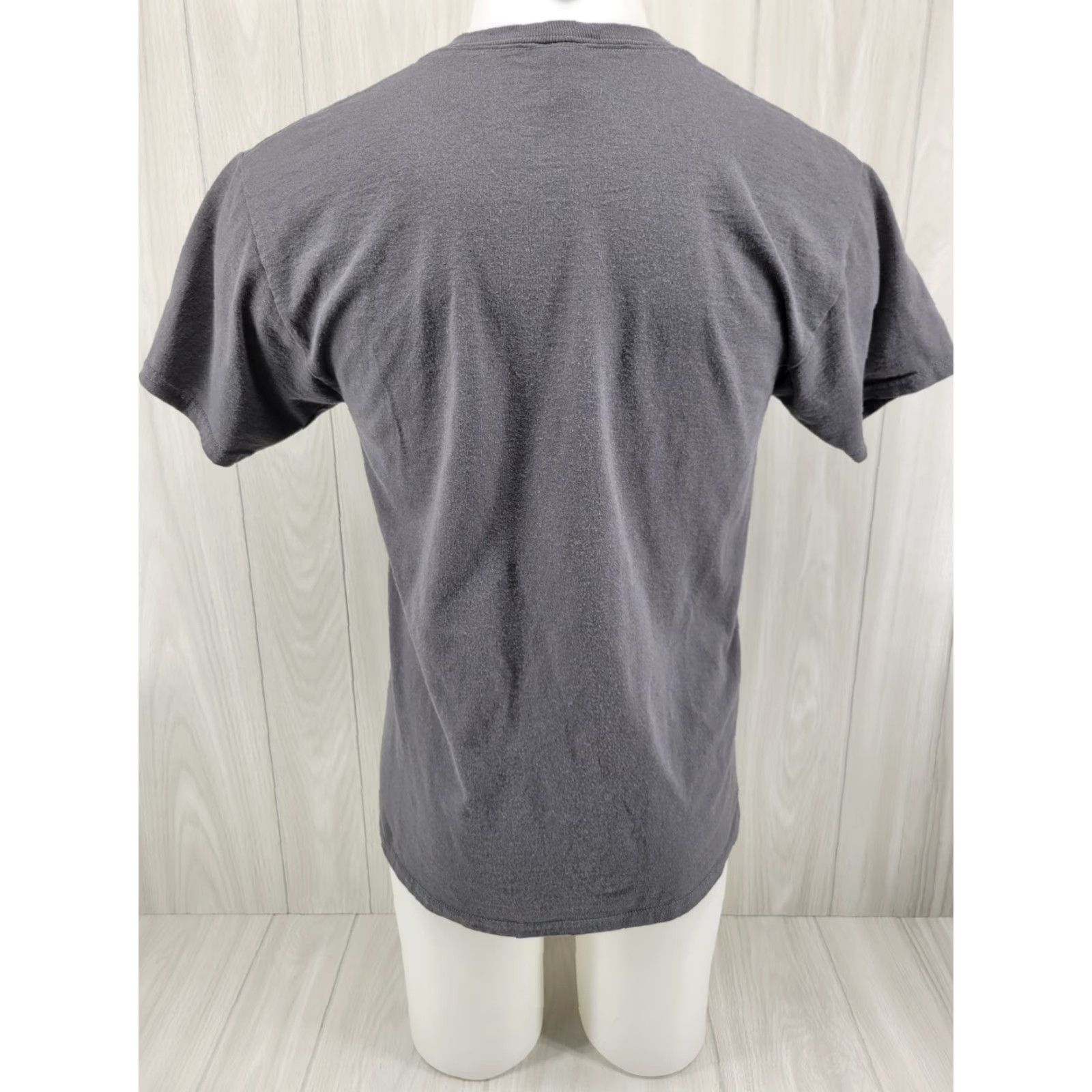 Jerzees VINTAGE 90s Wolves Moon Mens T-Shirt Regular Fit Short Sleeve Gray Wolf Pack Graphic Tee Jerzees Cotton Size US M / EU 48-50 / 2 - 6 Thumbnail