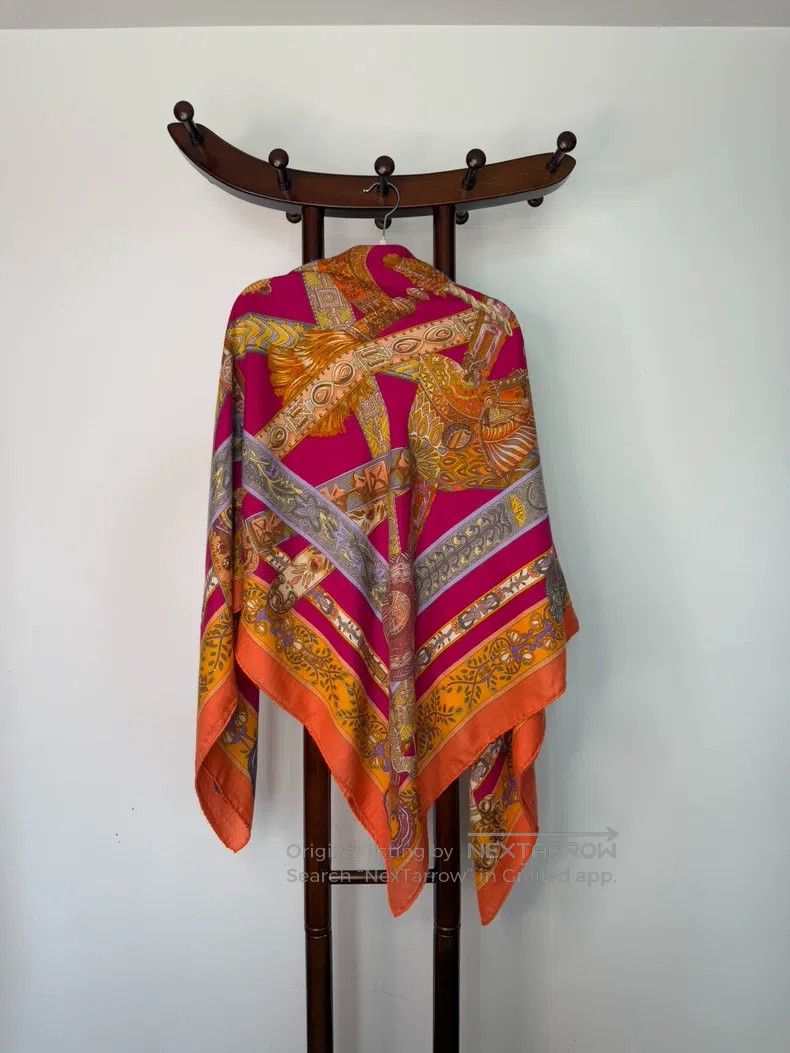 Hermes Hermes size 140*140 Stole Shawl, Size 140*140, Cashmere and Size ONE SIZE - 1 Thumbnail