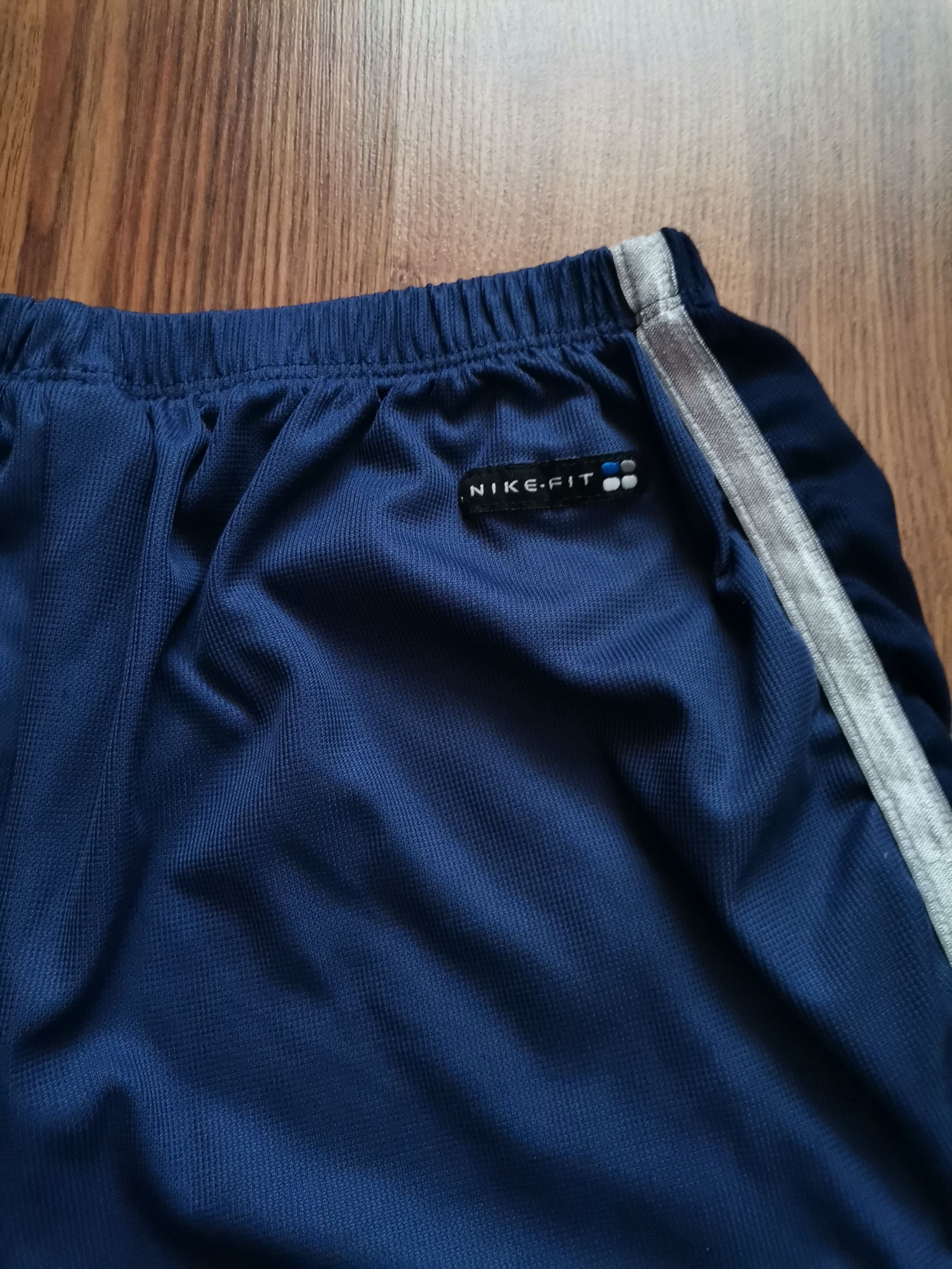 Nike × Vintage Vintage Nike Shorts Size US 28 / EU 44 - 4 Thumbnail